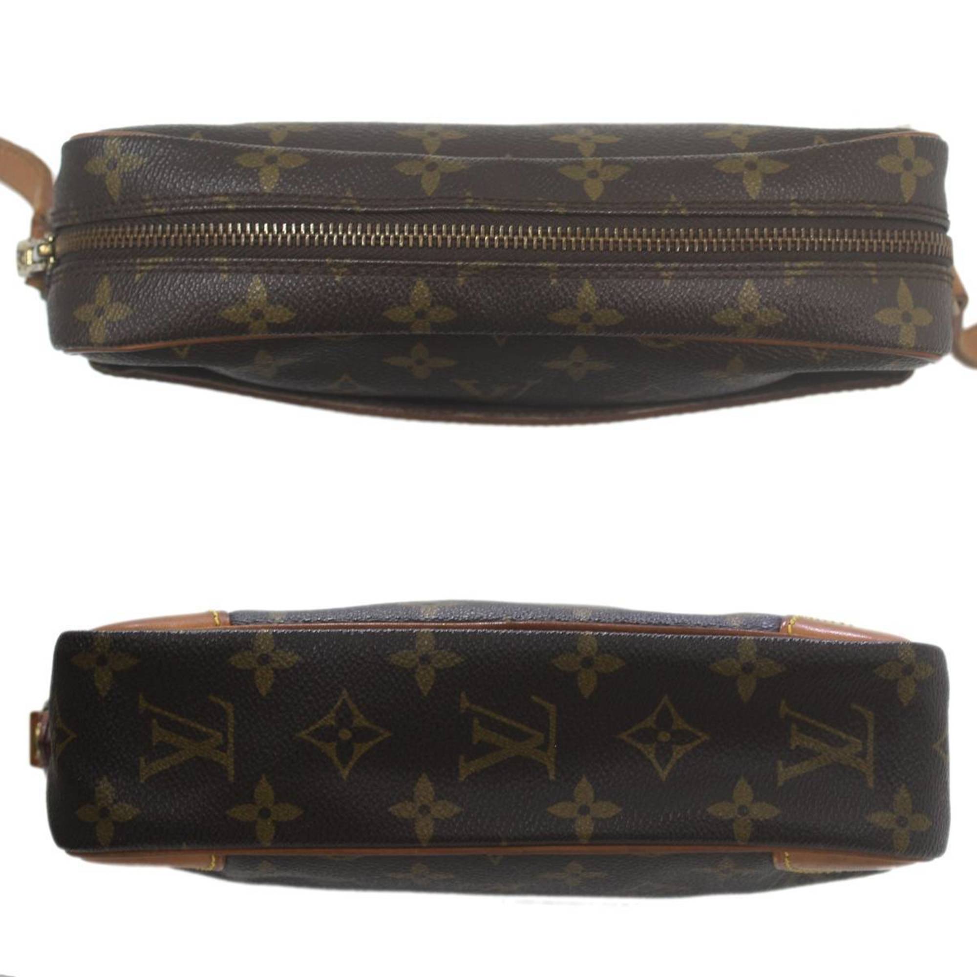 Louis Vuitton Brown Shoulder Bag (Pre-Owned)