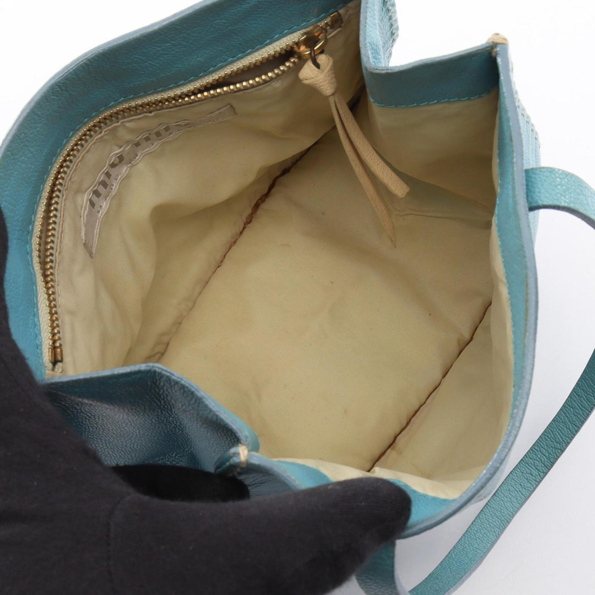 Miu Miu Blue Leather Handbag (Pre-Owned)