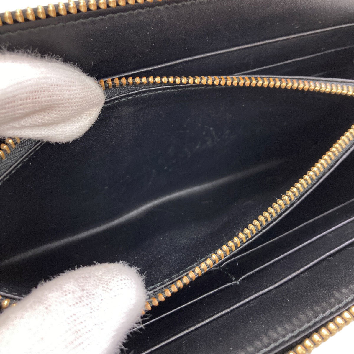 Loewe Black Leather Long Wallet (Bi-Fold) (Pre-Owned)