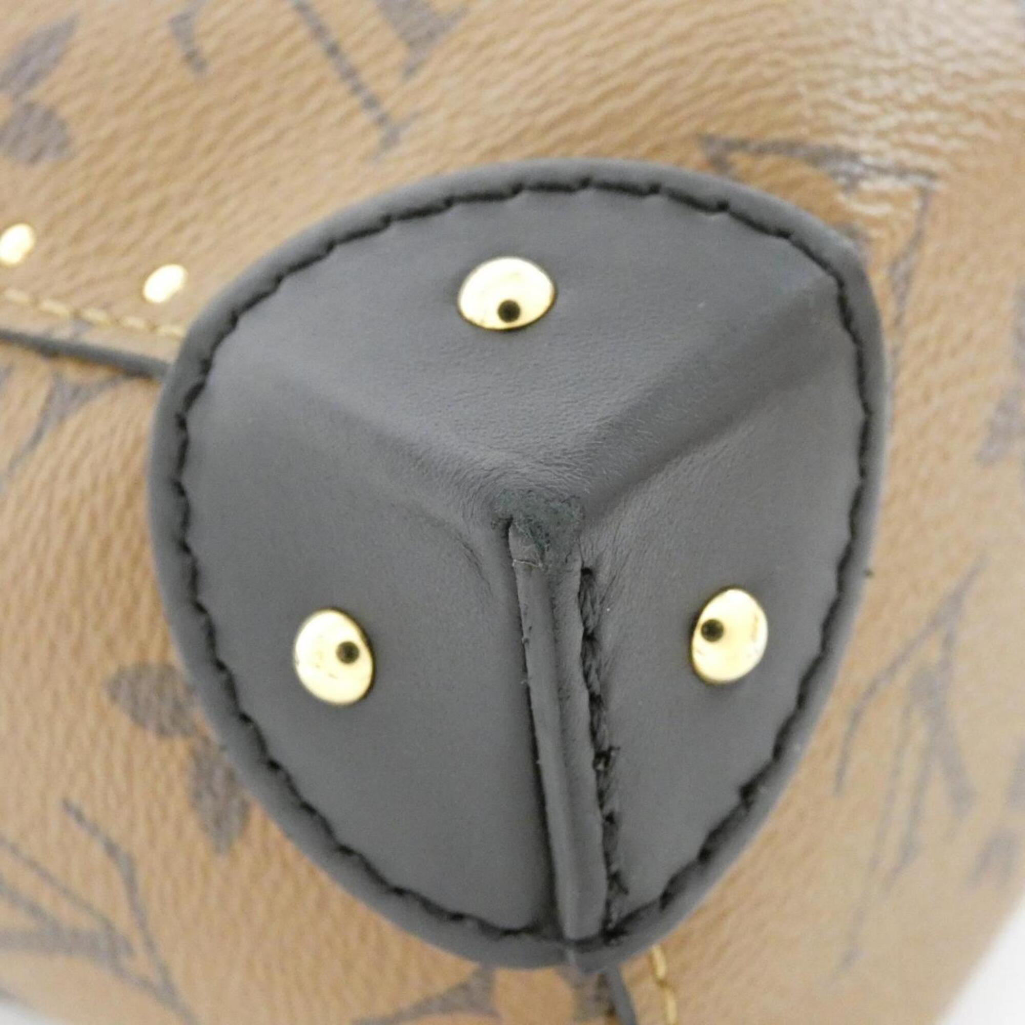 Louis Vuitton Marron Coated Canvas Shoulder Bag (Pre-Owned)