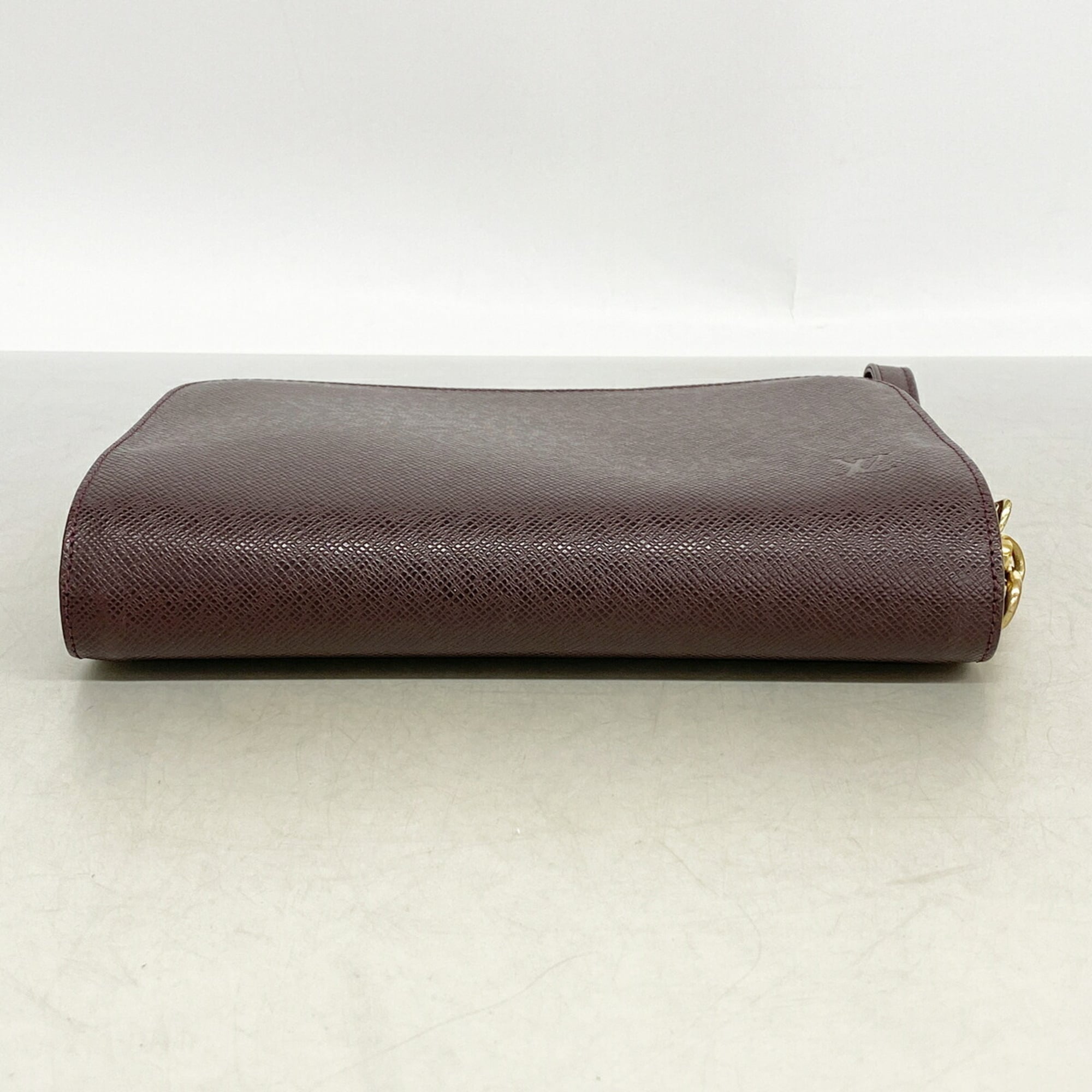 Louis Vuitton Acajou Clutch Bag (Pre-Owned)
