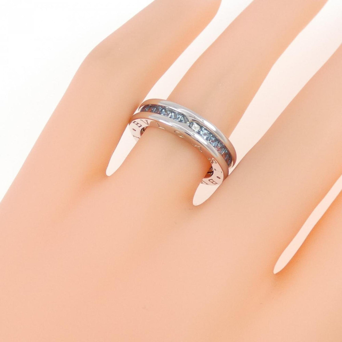 Bvlgari White Gold (18K) Band Ring (Pre-Owned)