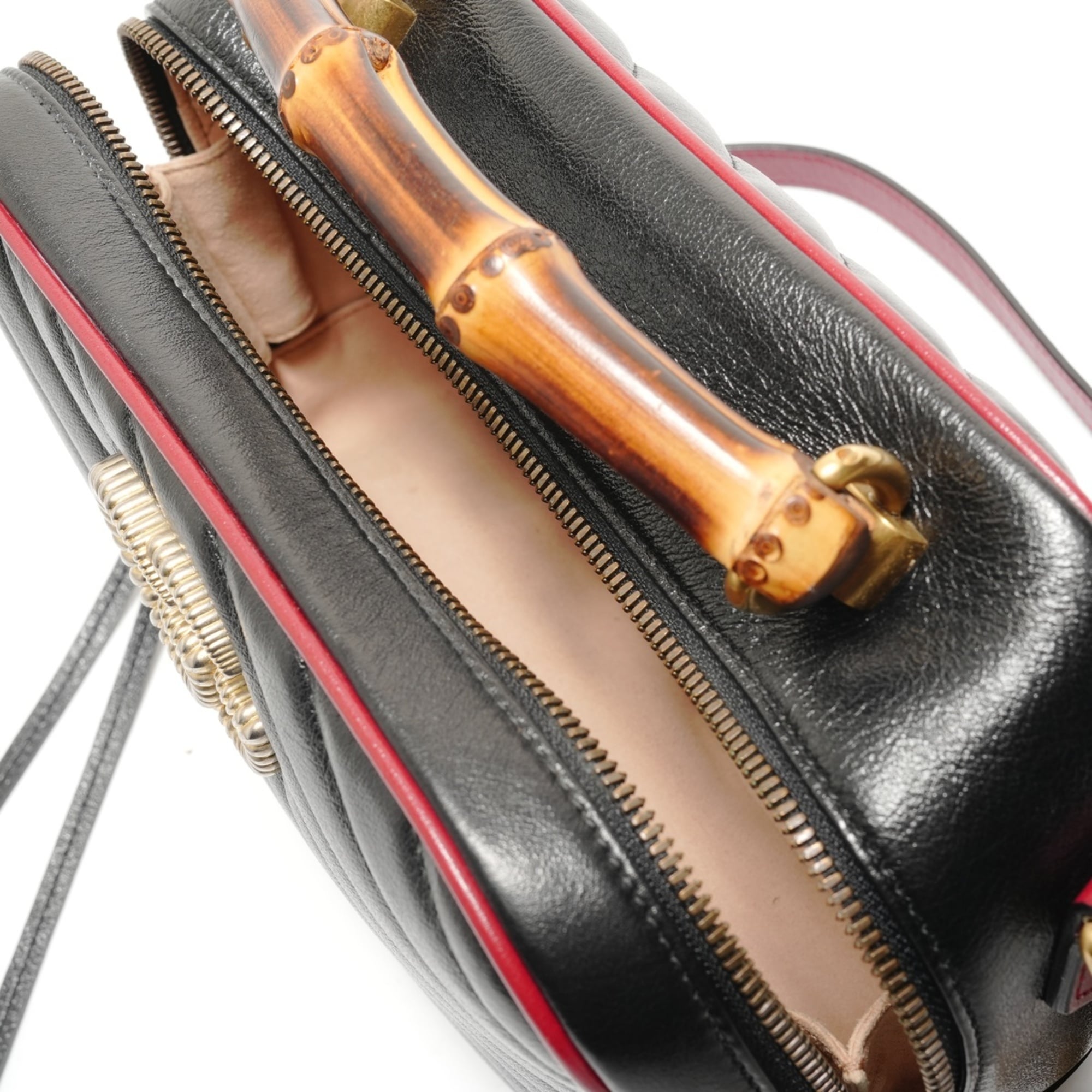 Gucci Black Shoulder Bag (Pre-Owned)