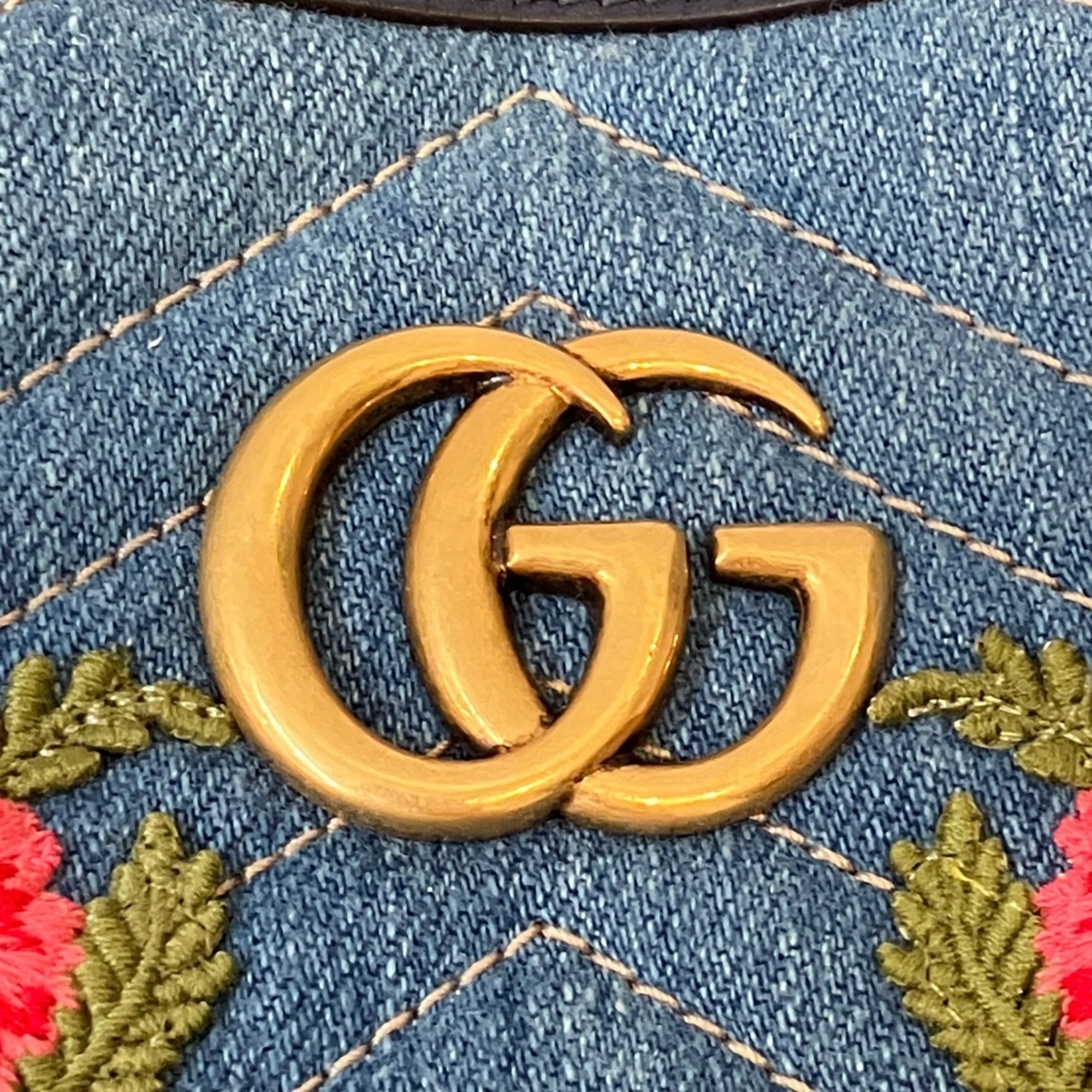 Gucci Blue Fabric Pouch (Pre-Owned)