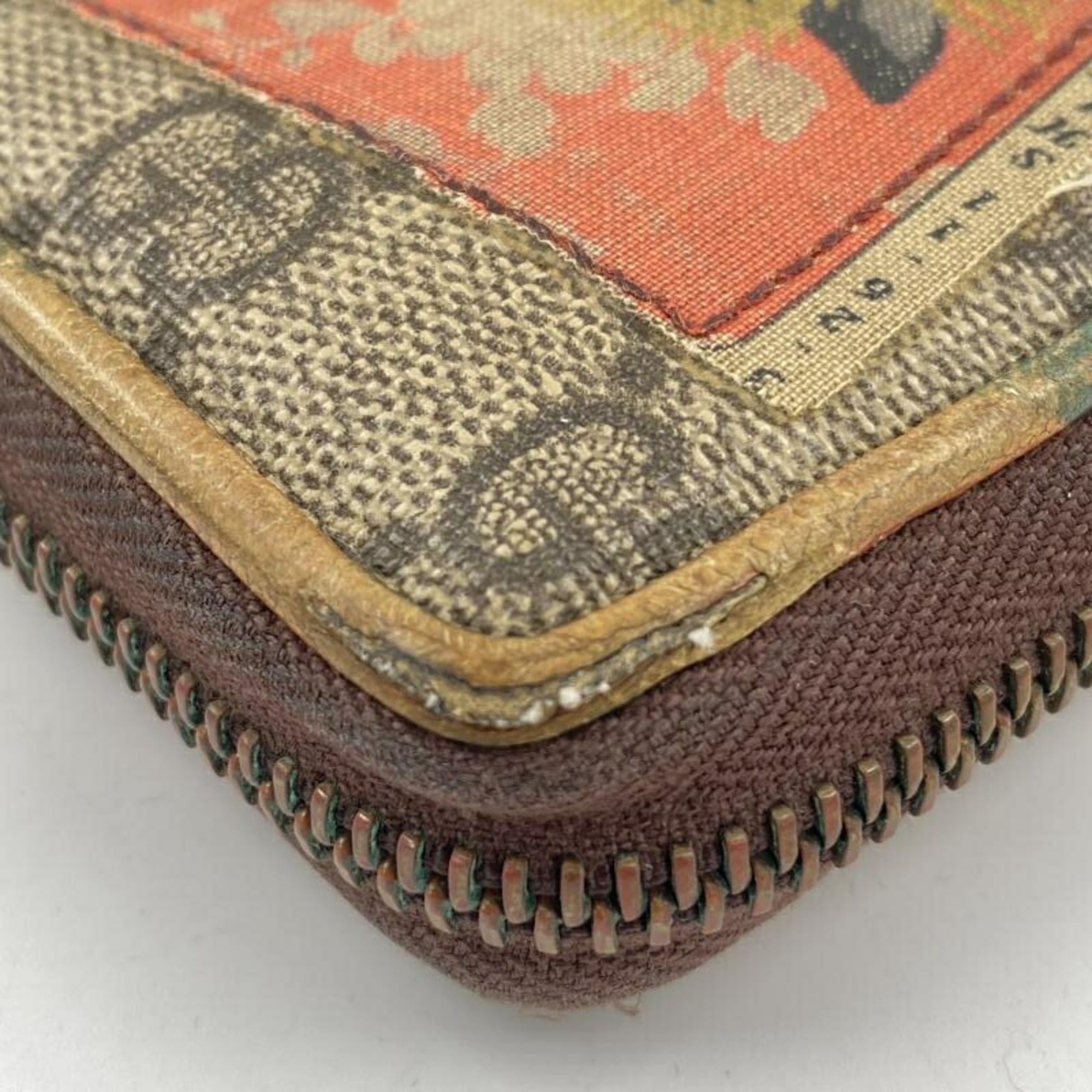 Gucci Brown Gg Supreme Long Wallet (Bi-Fold) (Pre-Owned)