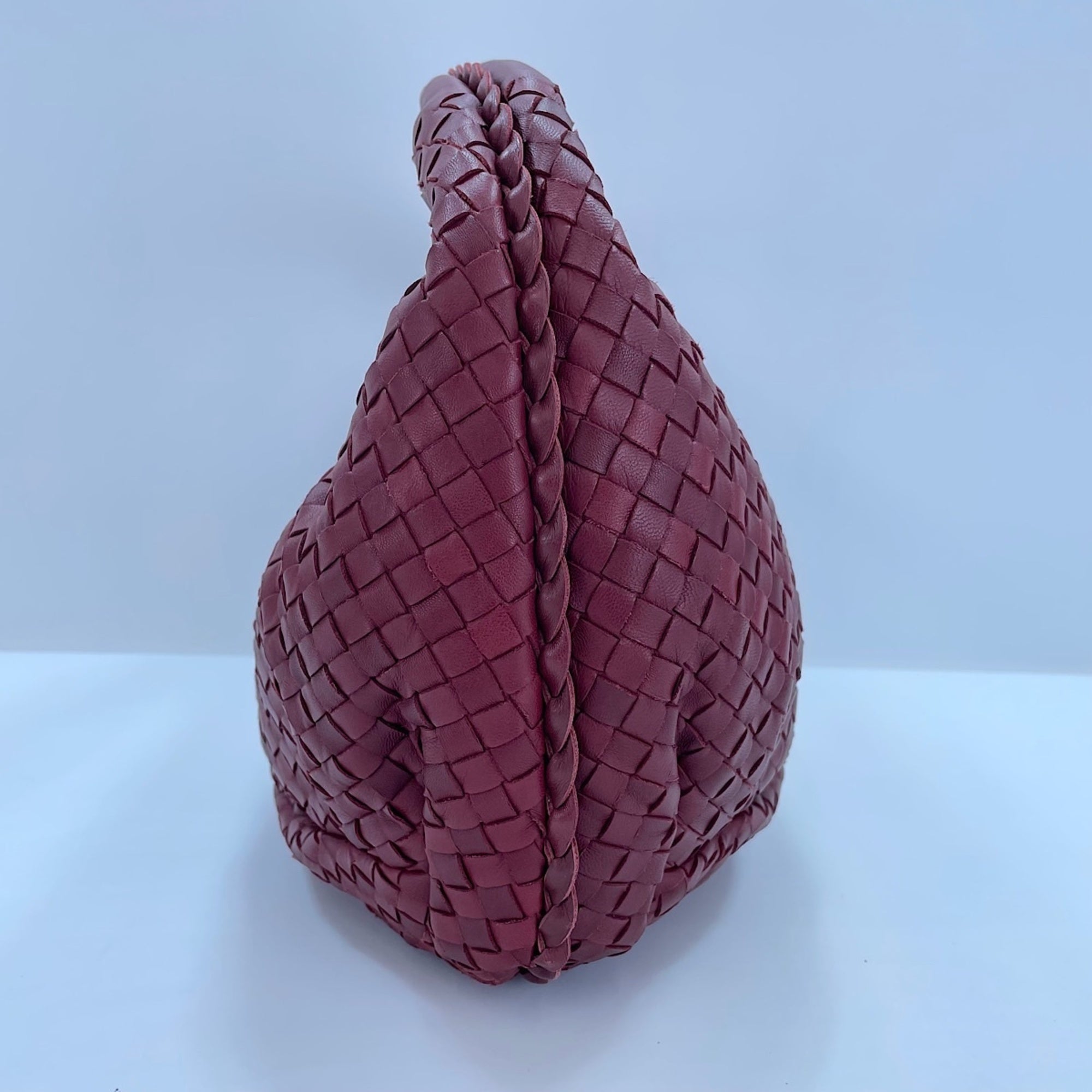 Bottega Veneta Red Color Leather Shoulder Bag (Pre-Owned)