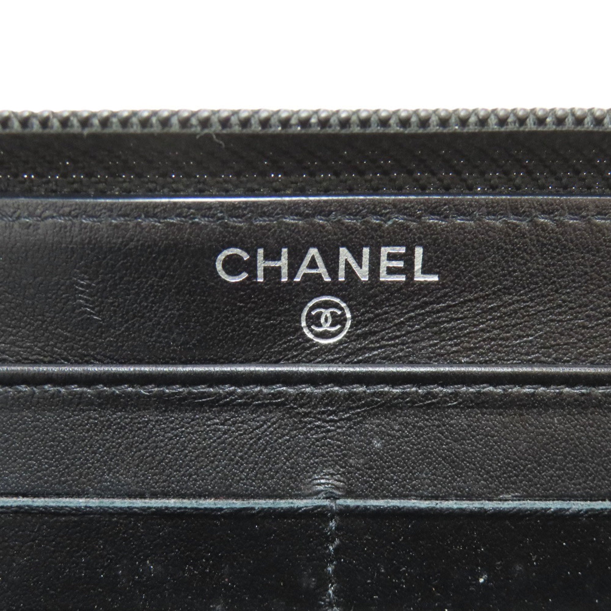 Chanel Black Grained Calfskin Long Wallet (Bi-Fold) (Pre-Owned)