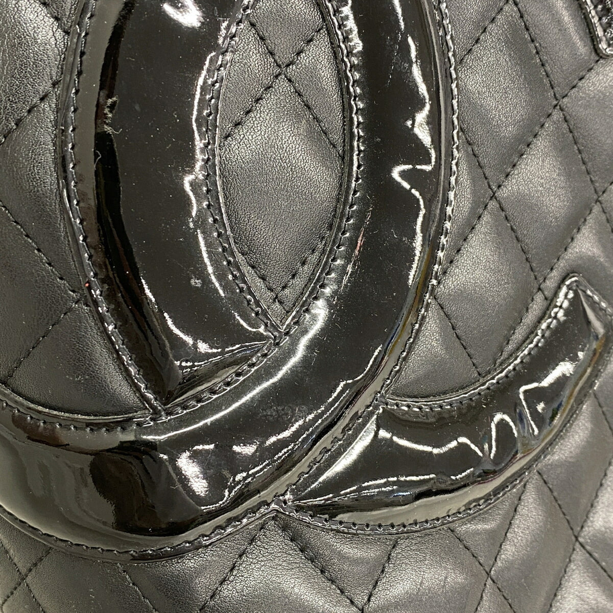 Chanel Black Leather Tote Bag (Pre-Owned)