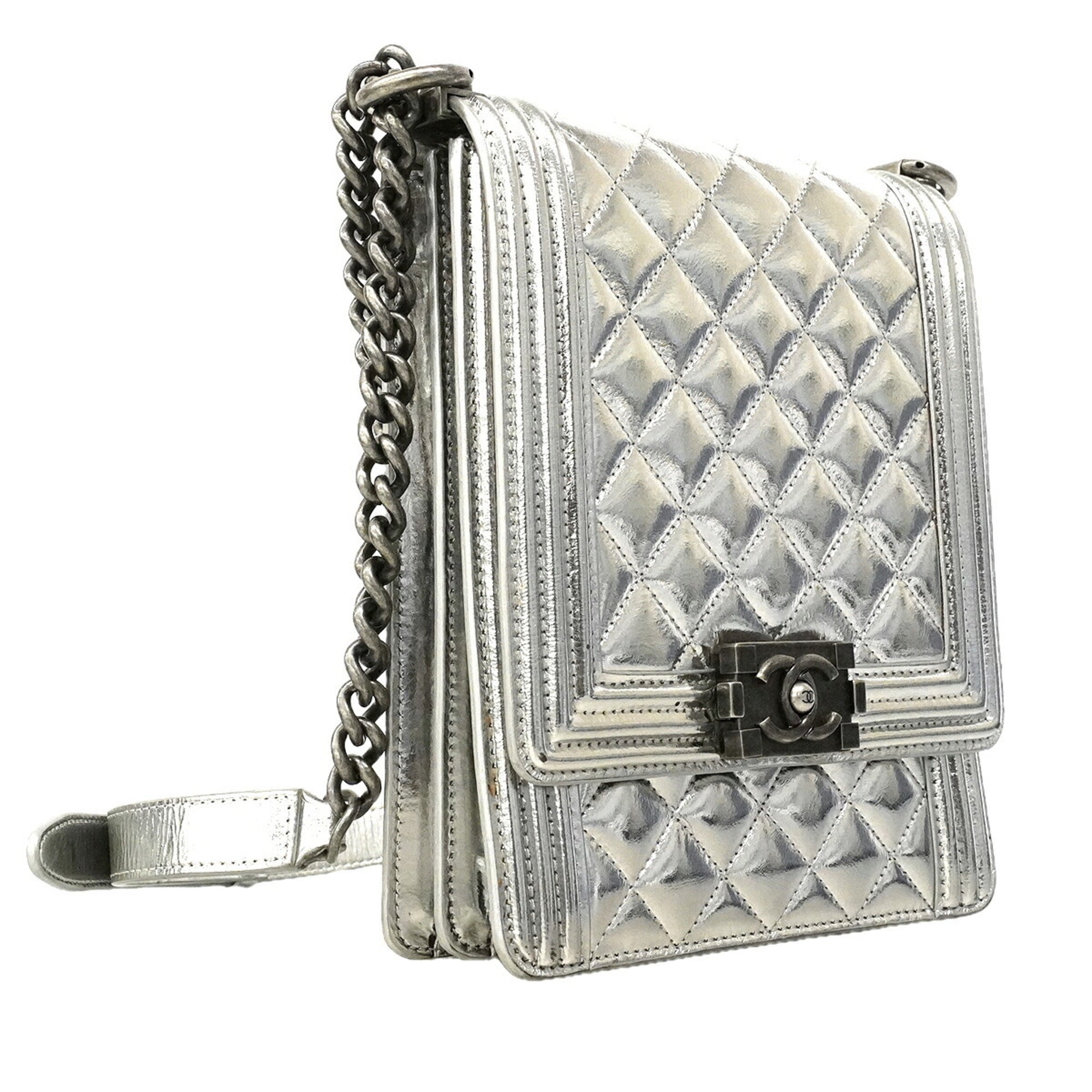 Chanel Silver Shoulder Bag (Pre-Owned)