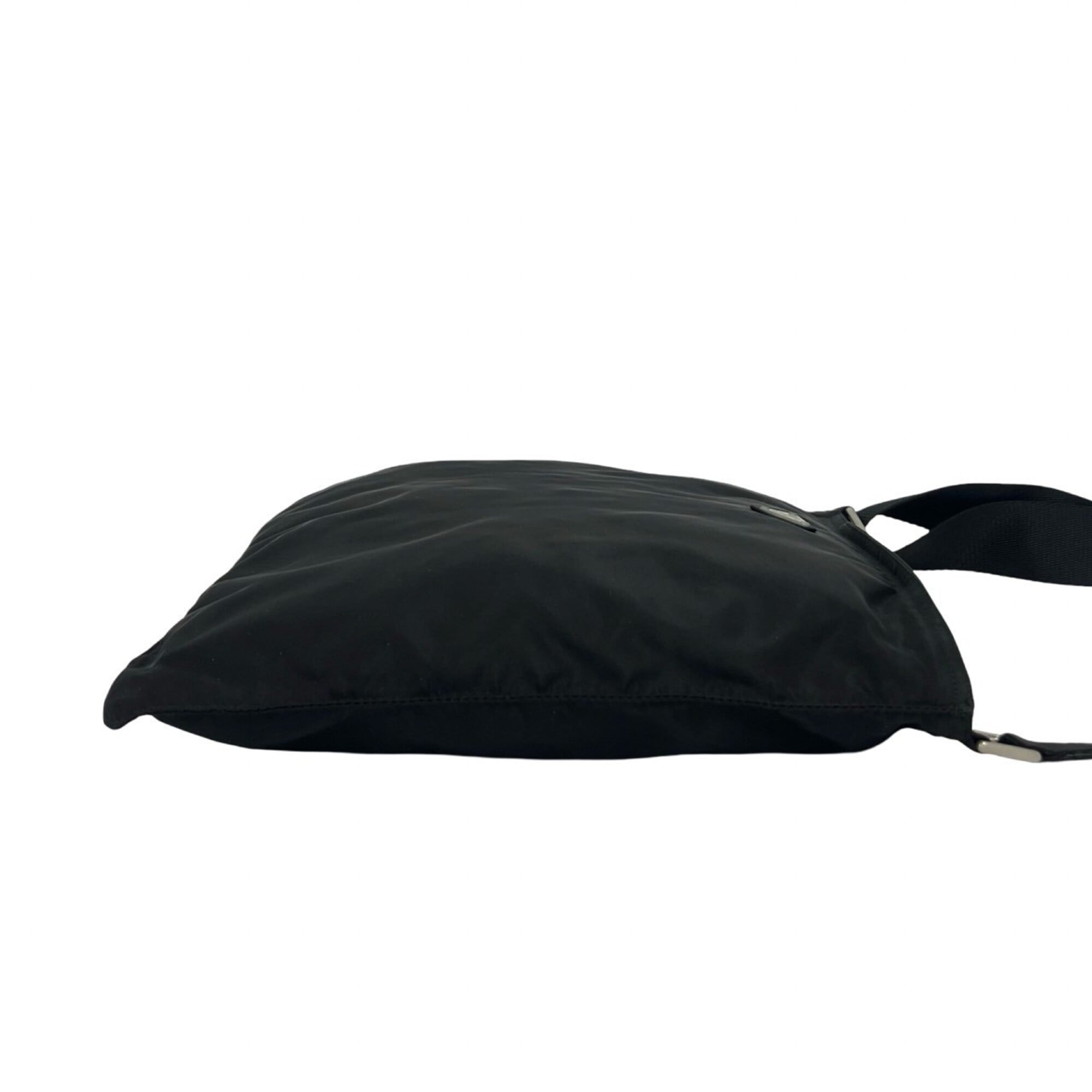 Prada Black Nylon Shoulder Bag (Pre-Owned)