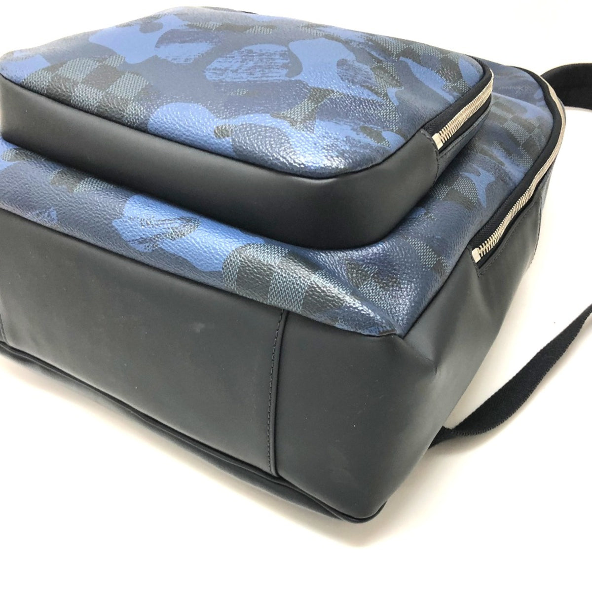 Louis Vuitton Blue Other Backpack (Pre-Owned)