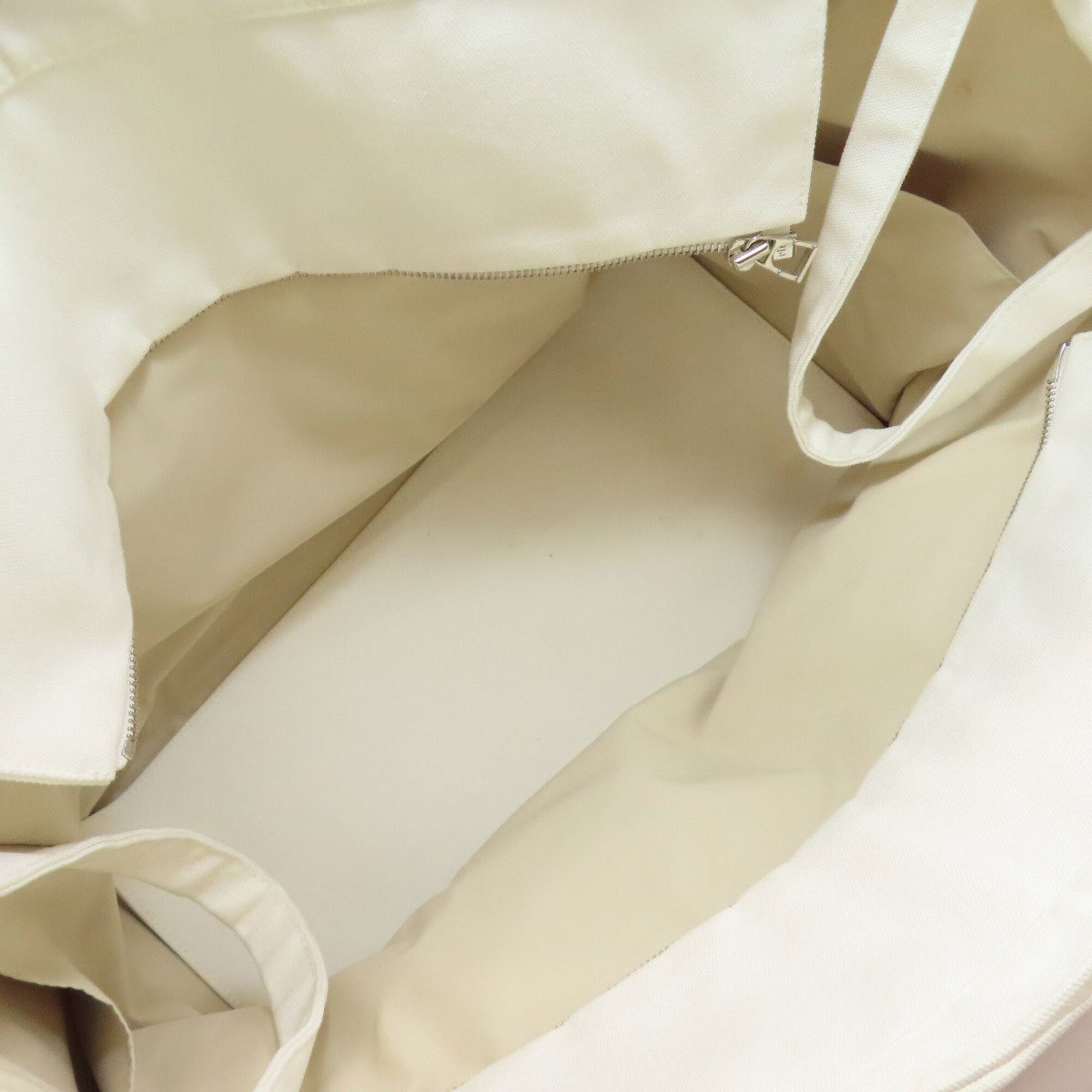 Hermes Red Color White Canvas Tote Bag (Pre-Owned)