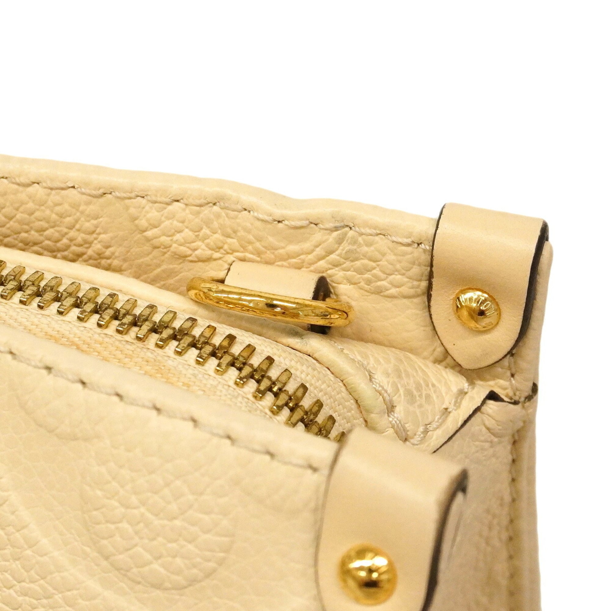 Louis Vuitton Cream Handbag (Pre-Owned)