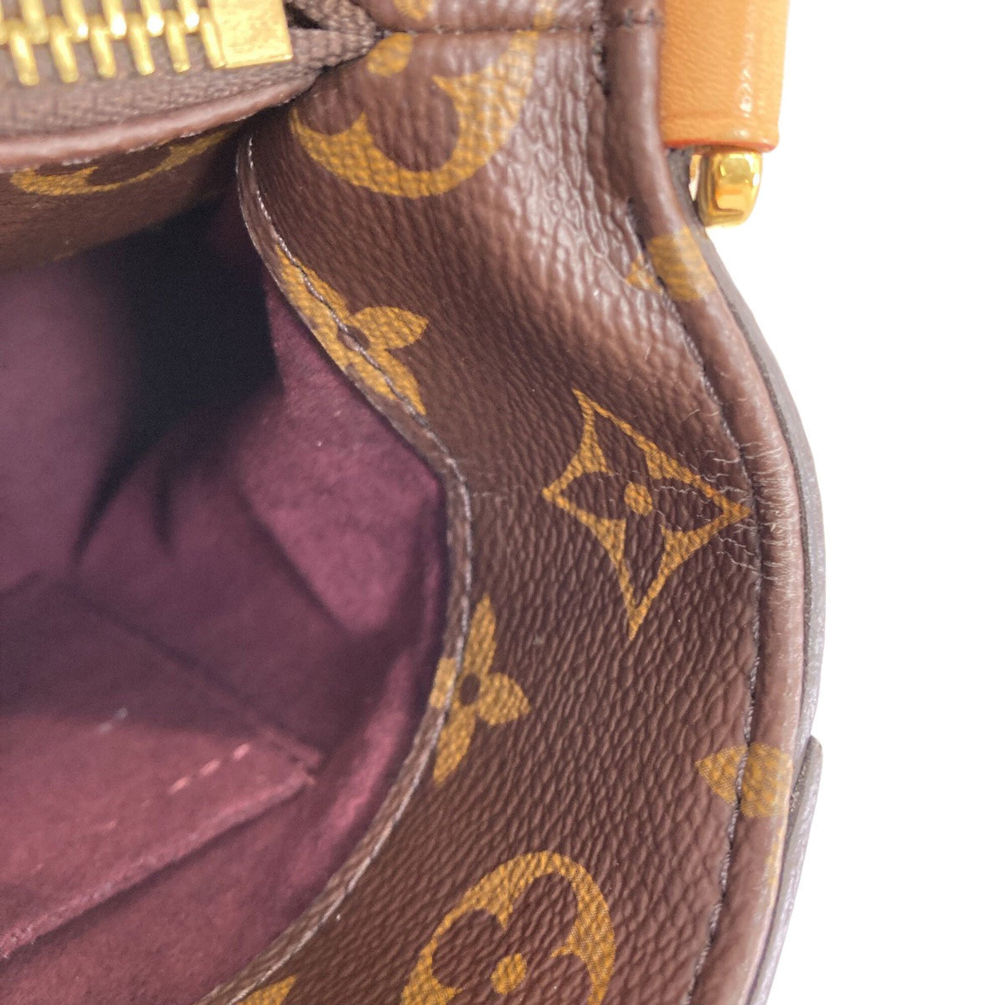 Louis Vuitton Monogram Monogram Canvas Handbag (Pre-Owned)