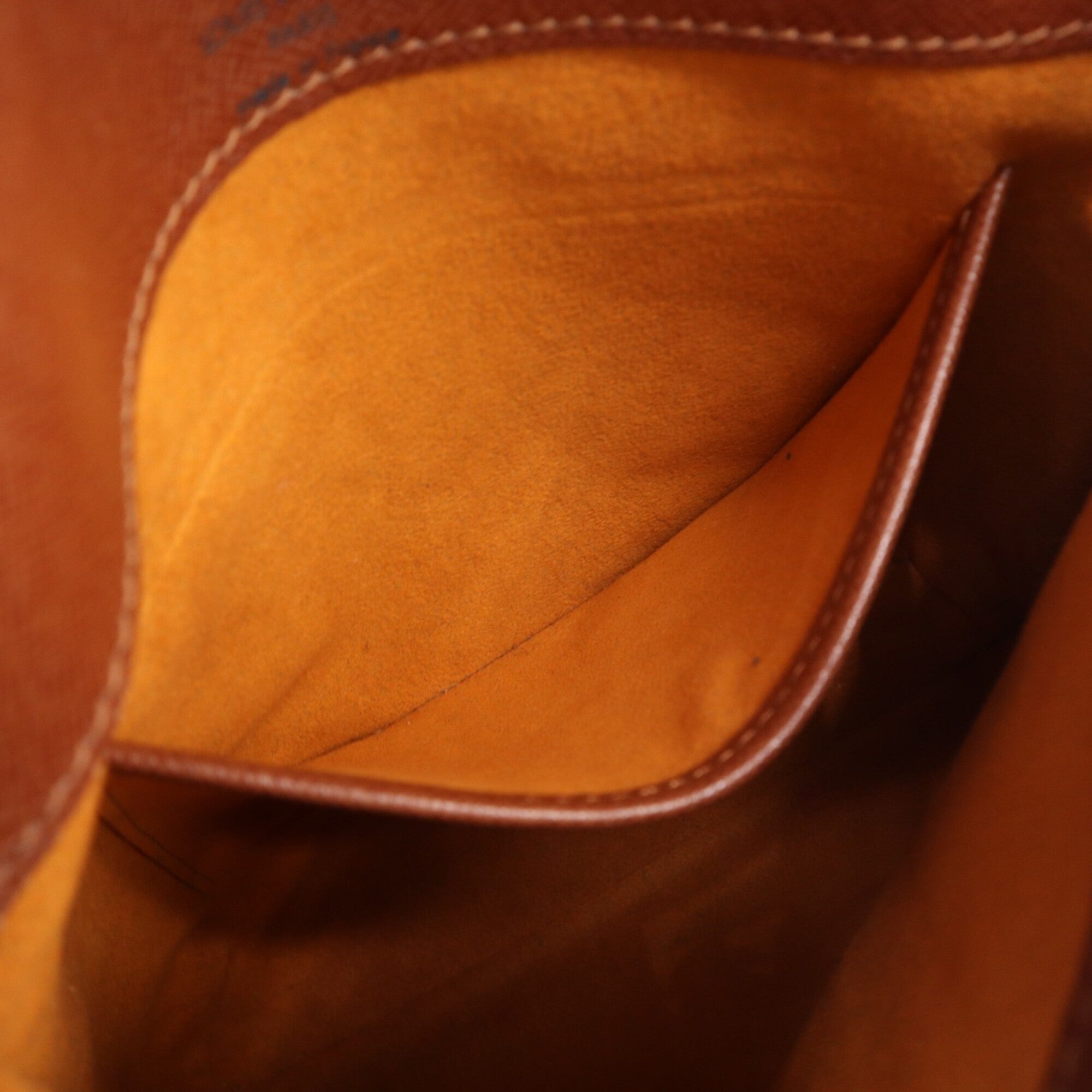Louis Vuitton Beige Brown Coated Canvas Leather Shoulder Bag (Pre-Owned)