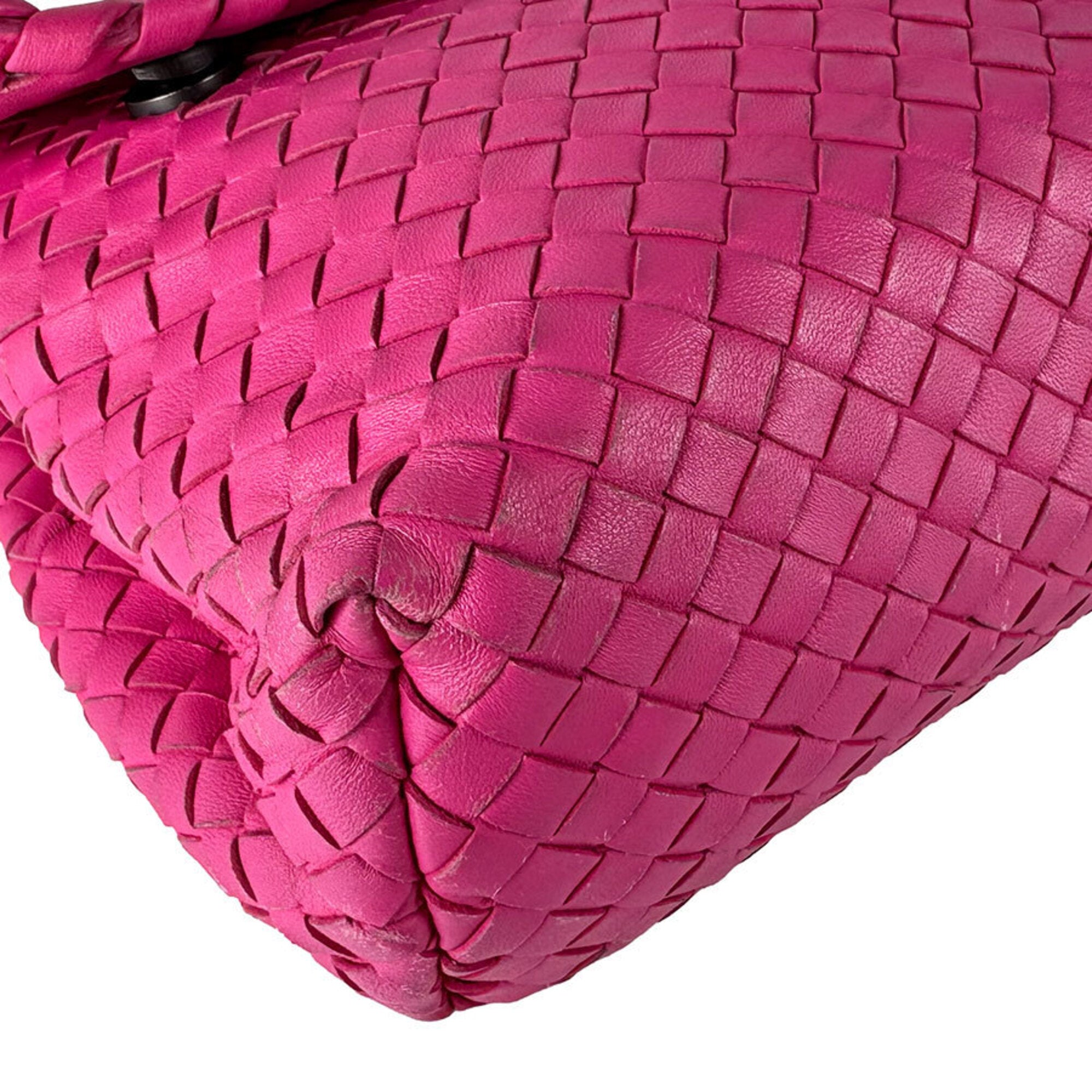 Bottega Veneta Pink Intrecciato Shoulder Bag (Pre-Owned)