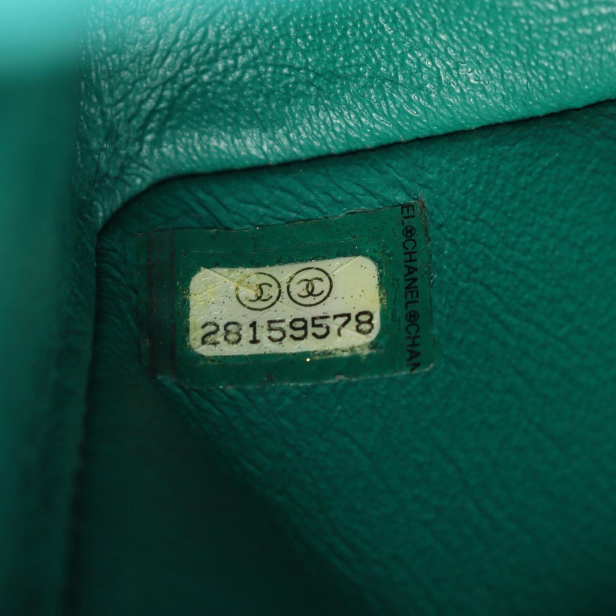 Chanel Green Leather Handbag Shoulder Bag (Pre-Owned)