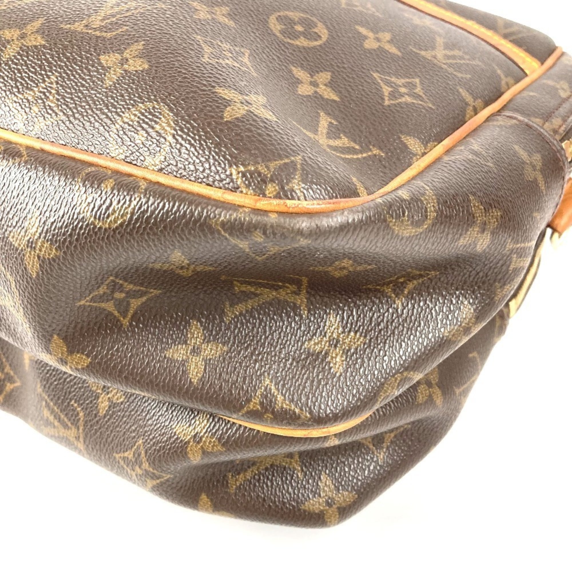 Louis Vuitton Brown Monogram Handbag Pochette Shoulder Bag (Pre-Owned)