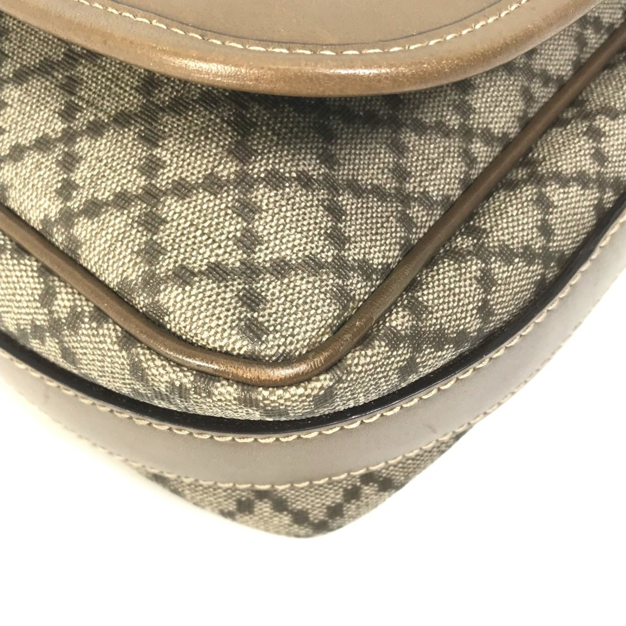 Gucci Diamante Beige Leather Shoulder Bag (Pre-Owned)