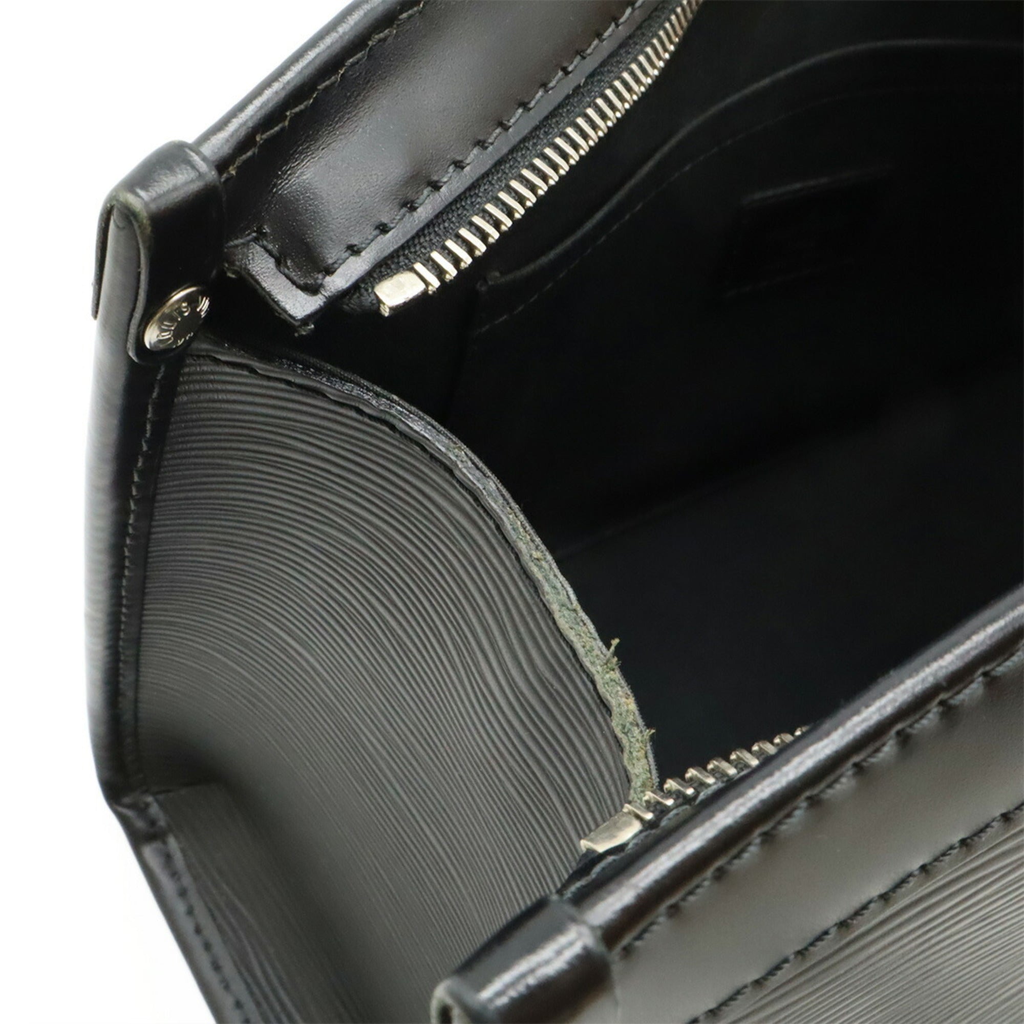 Louis Vuitton Noir Epi Leather Shoulder Bag (Pre-Owned)