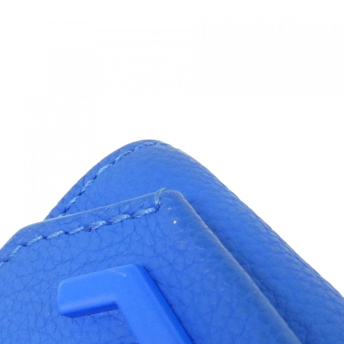 Louis Vuitton Blue Leather Shoulder Bag (Pre-Owned)