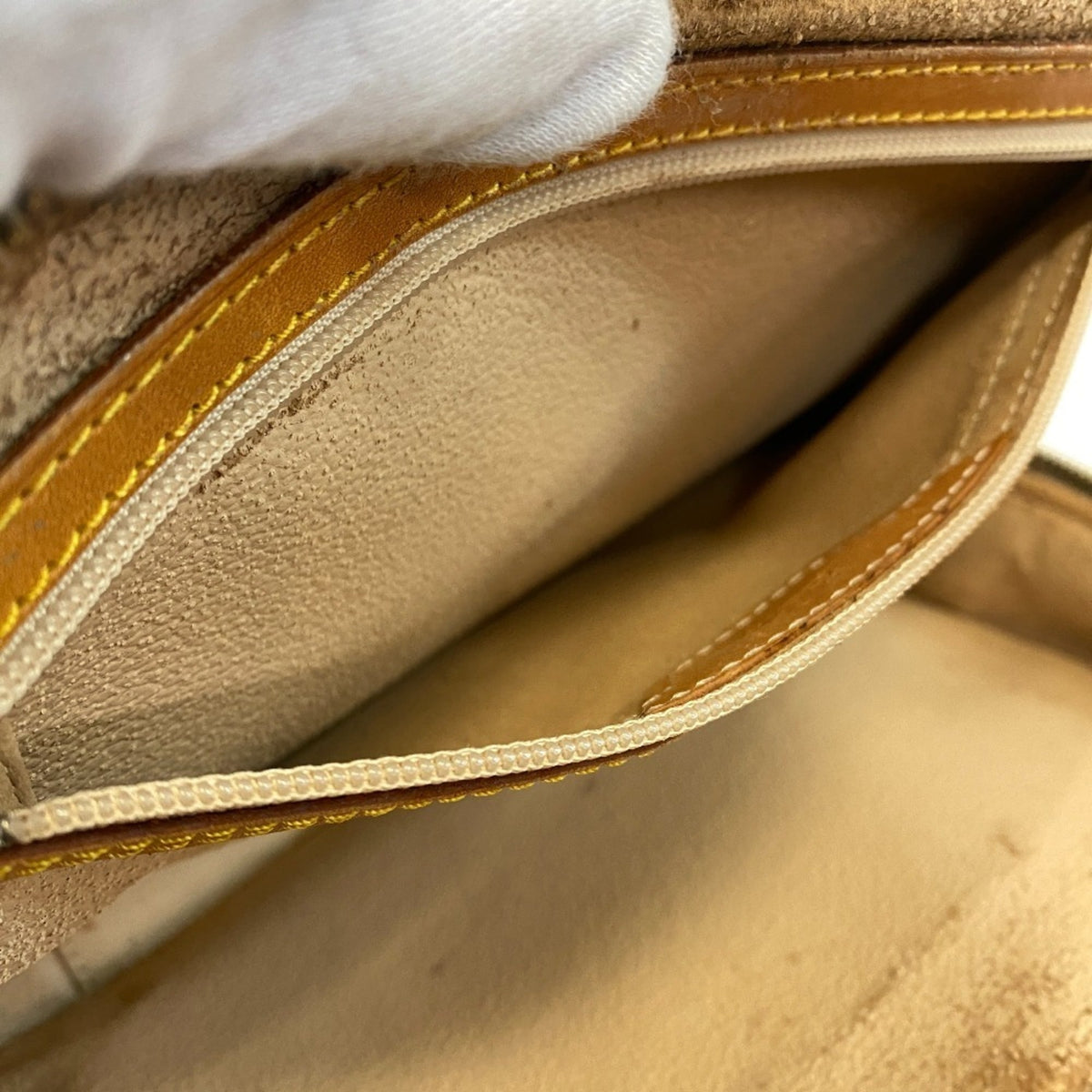 Louis Vuitton Brown Monogram Monogram Leather Pouch Wash Bag (Pre-Owned)