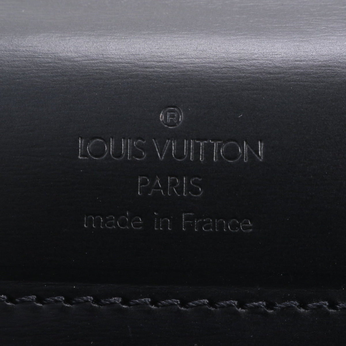Louis Vuitton Noir Leather Messenger Bag Shoulder Bag (Pre-Owned)