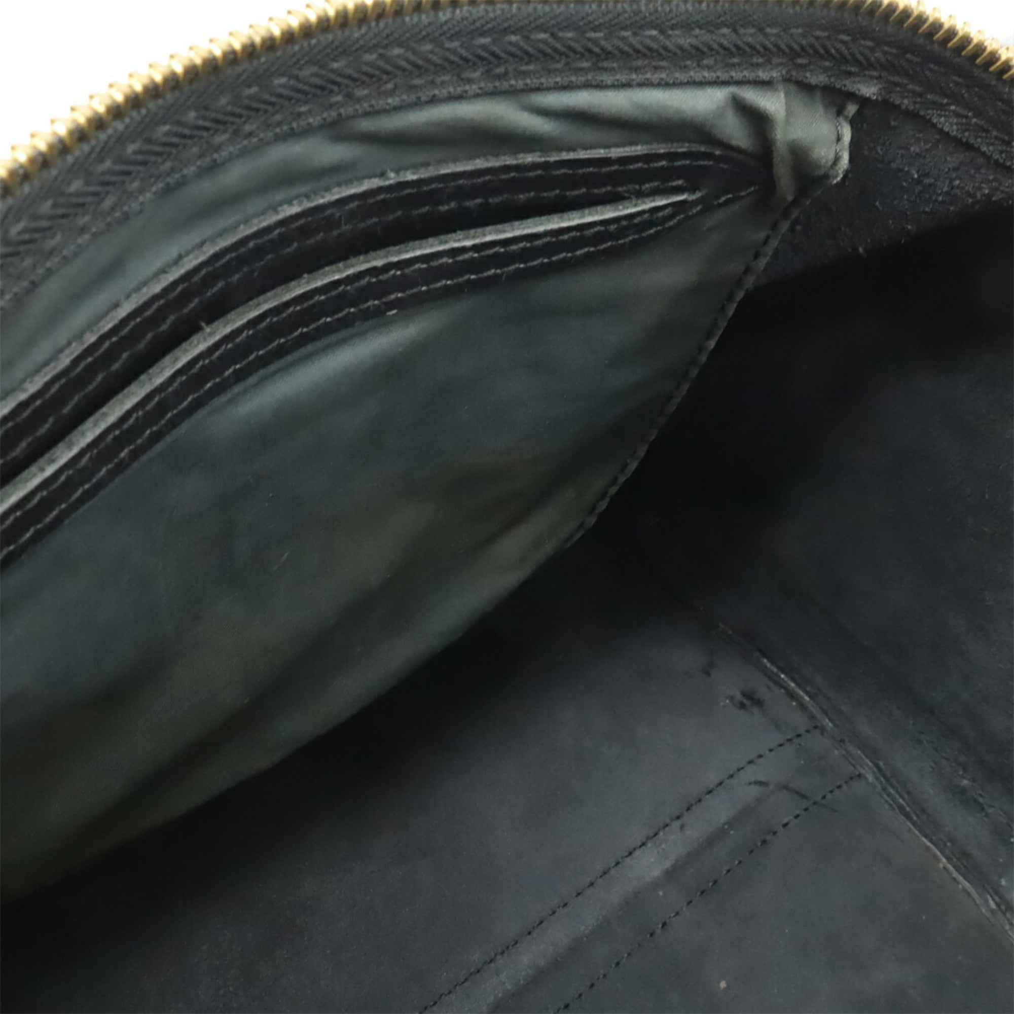 Louis Vuitton Black Noir Epi Leather Boston Bag Handbag (Pre-Owned)