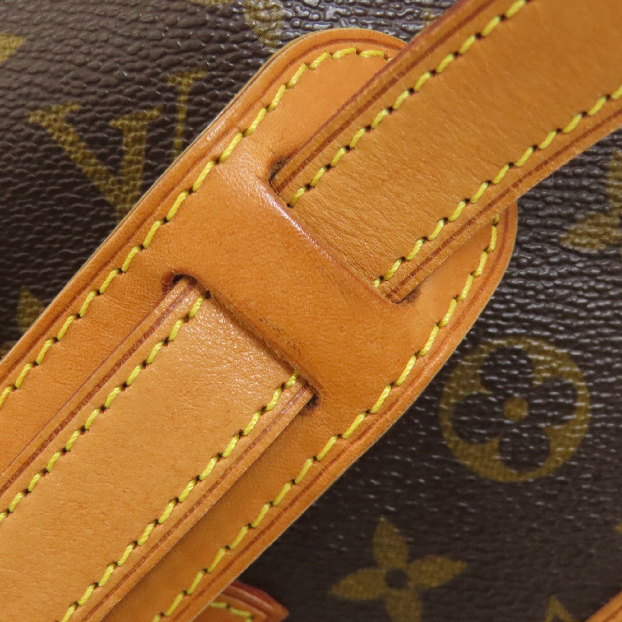 Louis Vuitton Monogram Monogram Shoulder Bag (Pre-Owned)