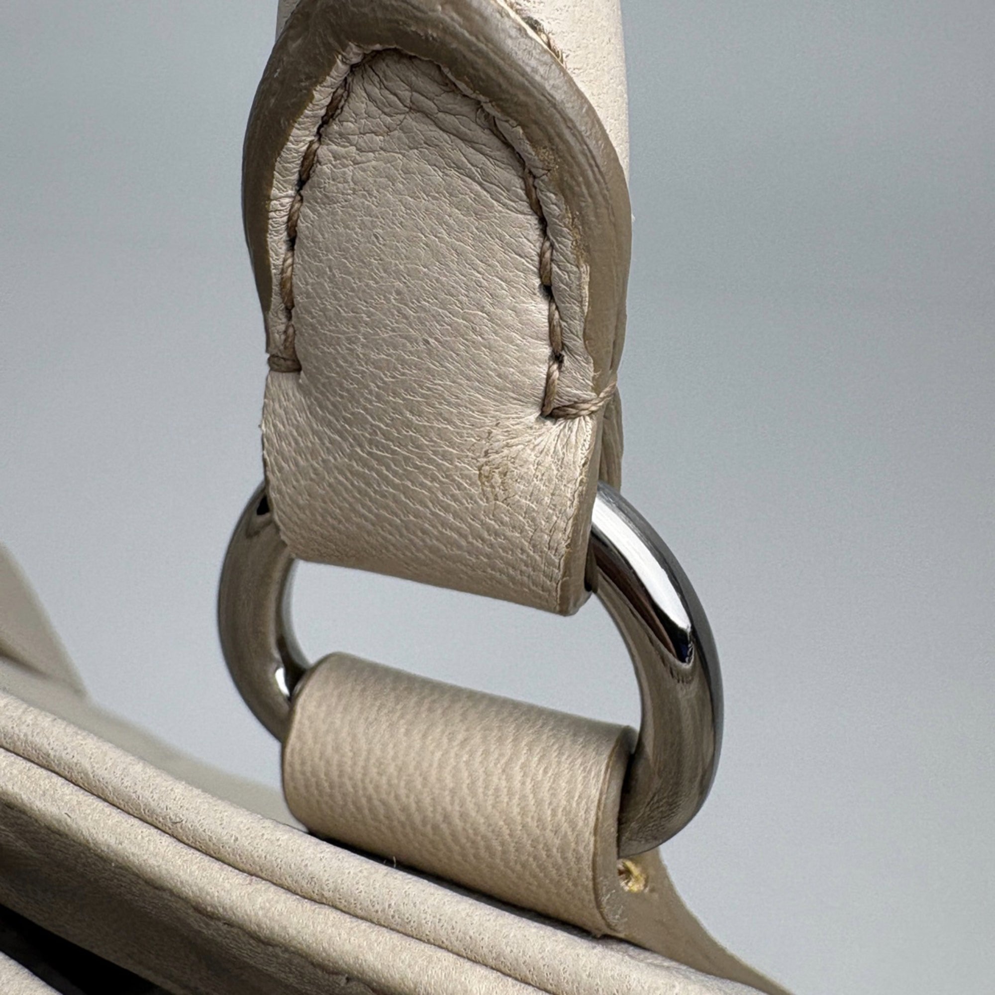 Prada Light Beige Leather Shoulder Bag Tote Bag (Pre-Owned)