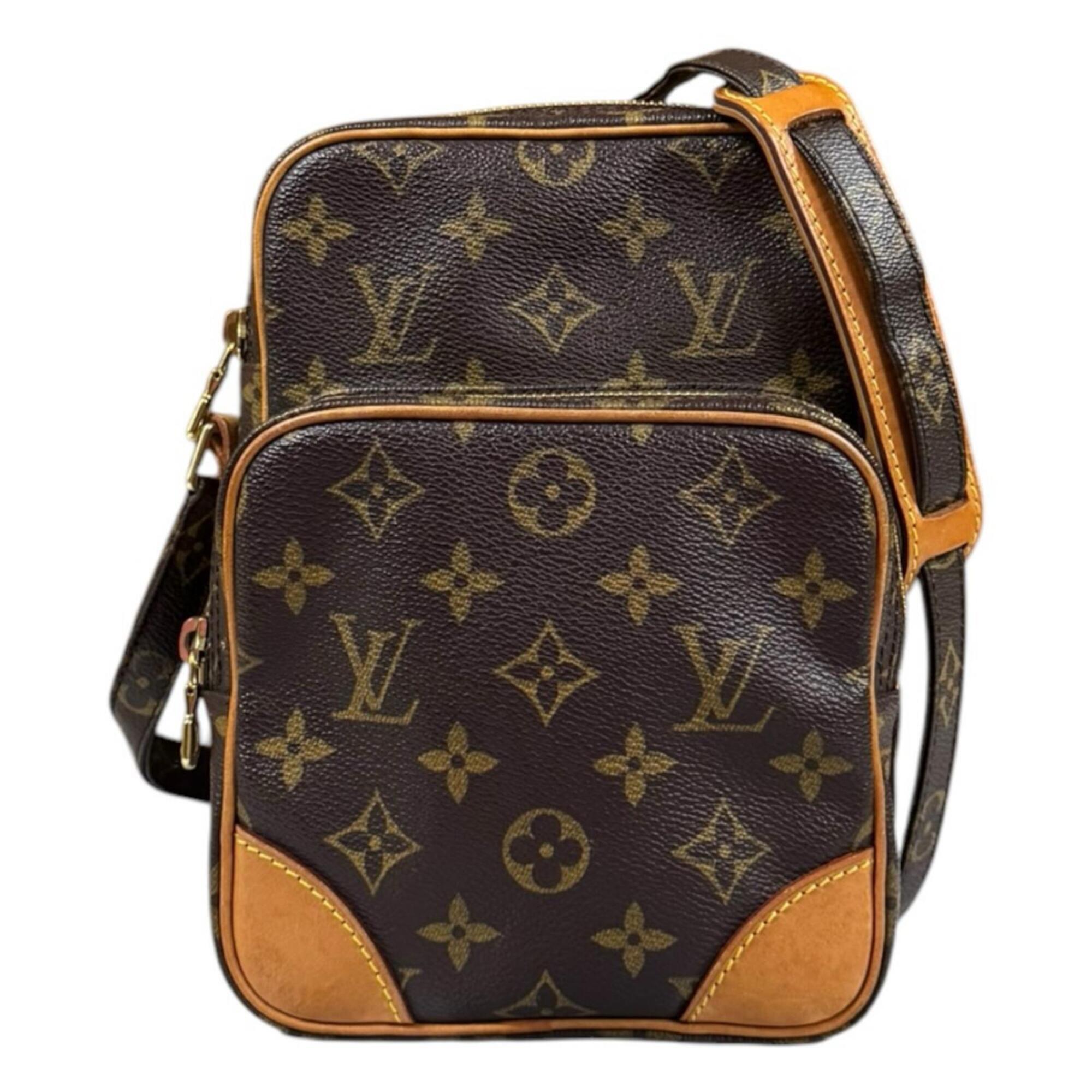 Louis Vuitton Brown Monogram Shoulder Bag (Pre-Owned)