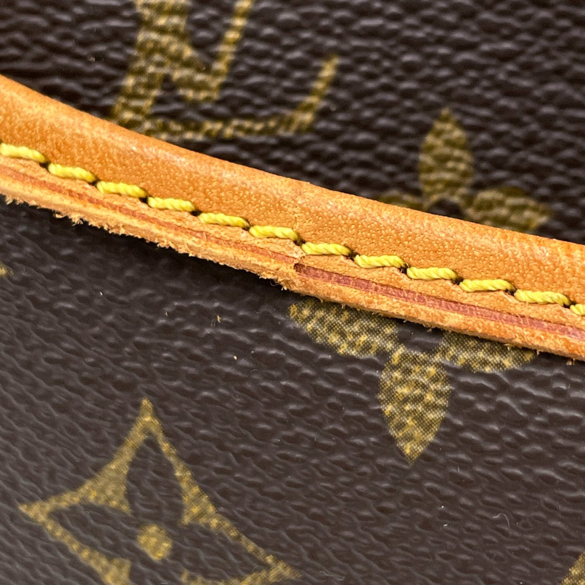 Louis Vuitton Brown Monogram Handbag (Pre-Owned)