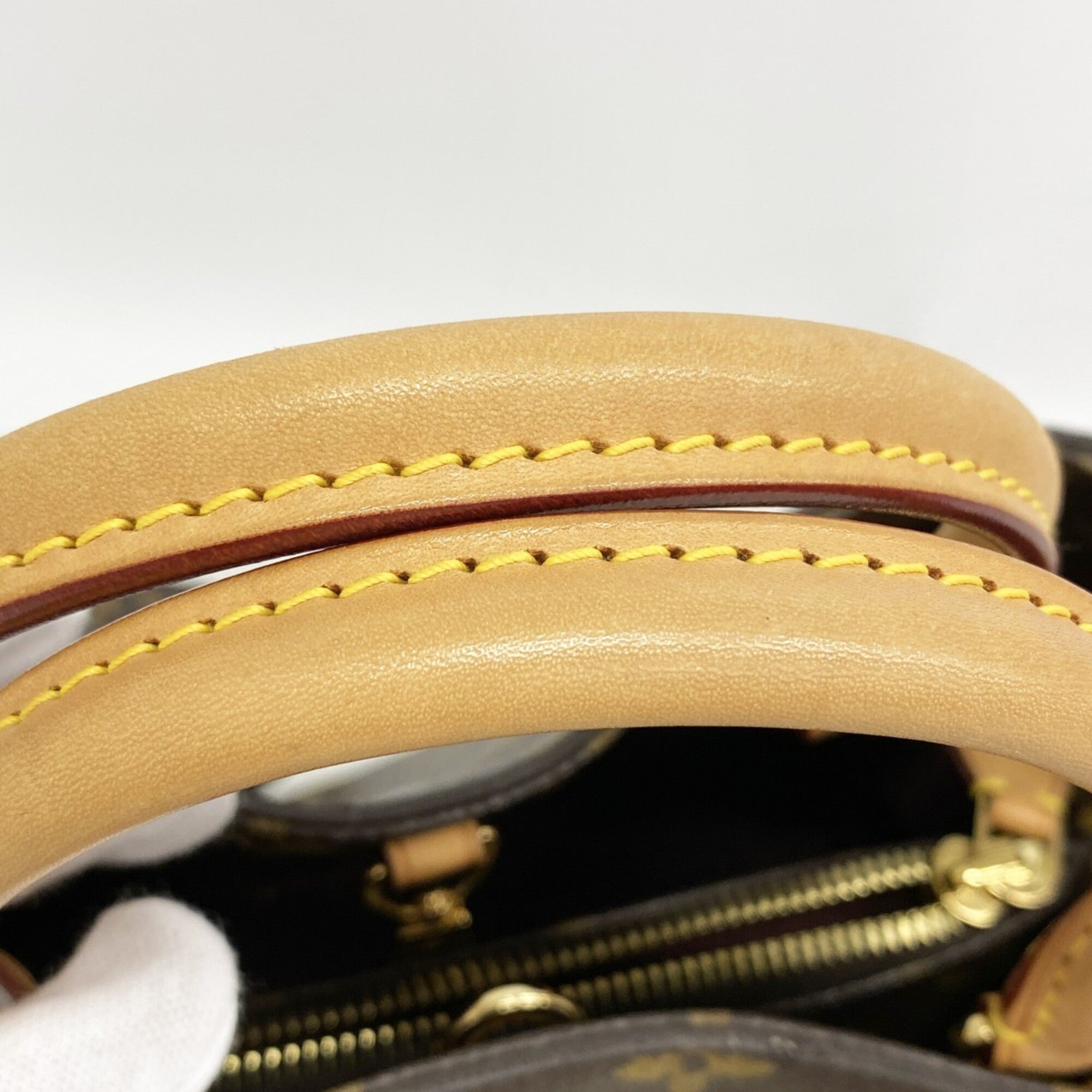Louis Vuitton Brown Handbag (Pre-Owned)