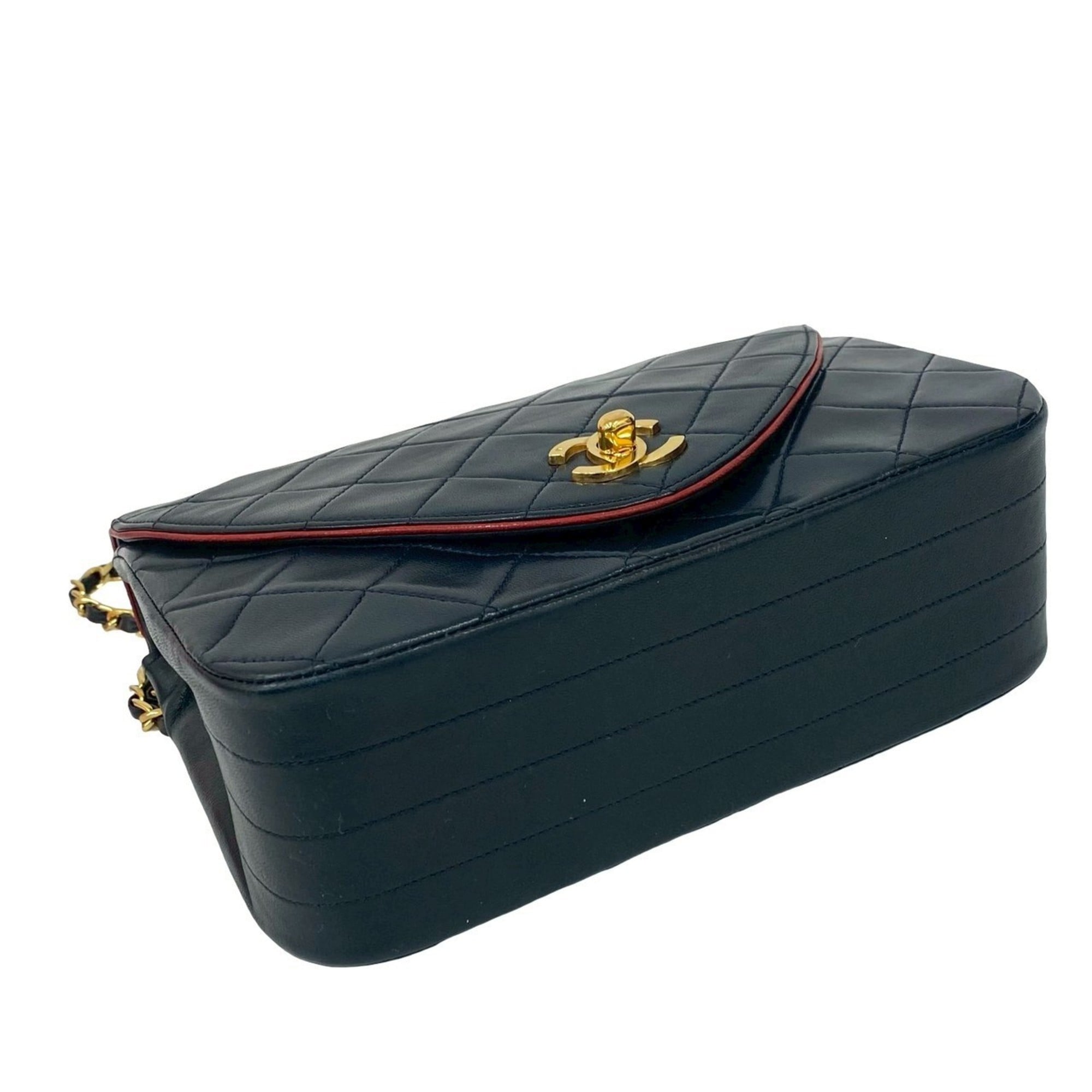 Chanel Navy Red Color Leather Shoulder Bag (Pre-Owned)