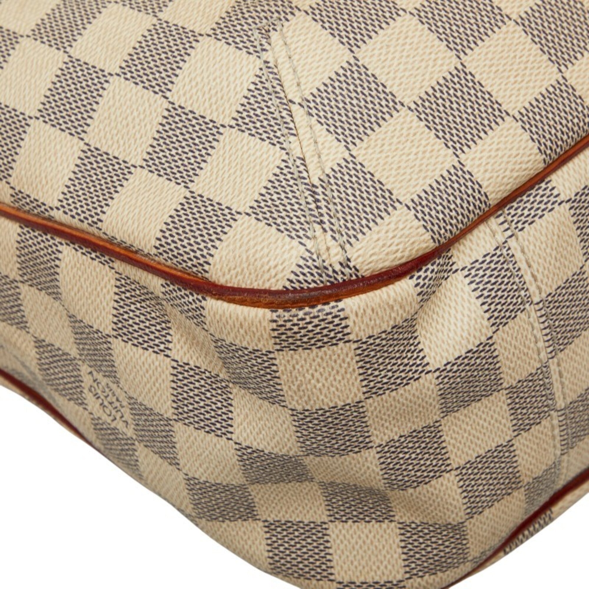 Louis Vuitton White Pvc Leather Handbag Shoulder Bag (Pre-Owned)