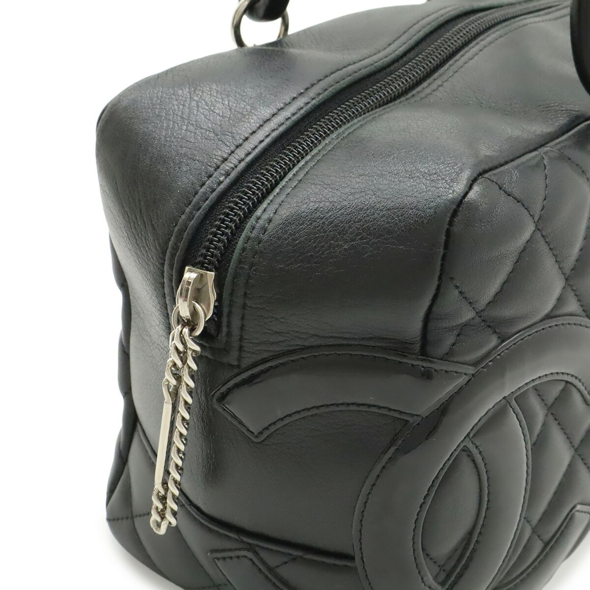 Chanel Black Pink Leather Shoulder Bag (Pre-Owned)