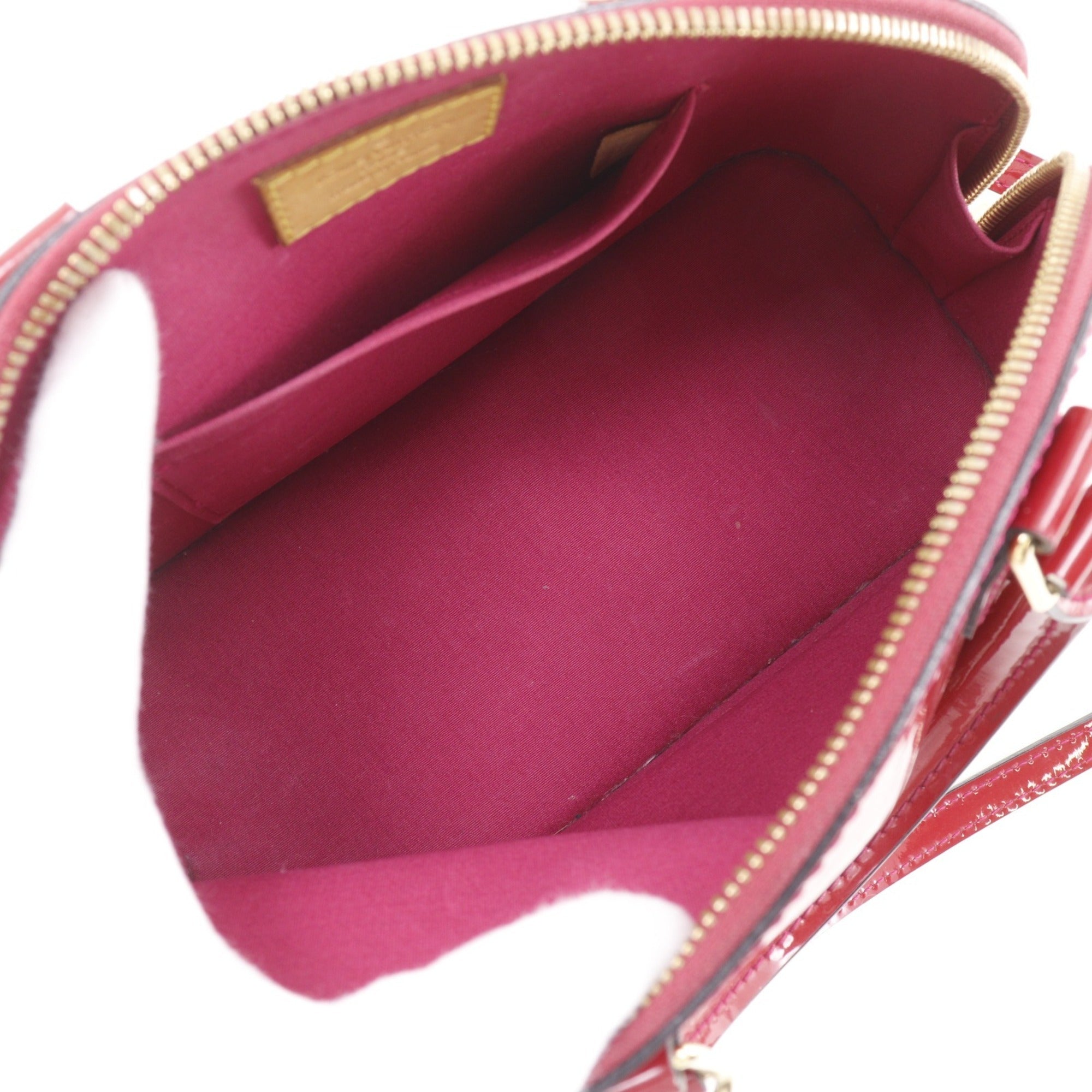Louis Vuitton Pomme D'amour Red Color Monogram Vernis Handbag (Pre-Owned)