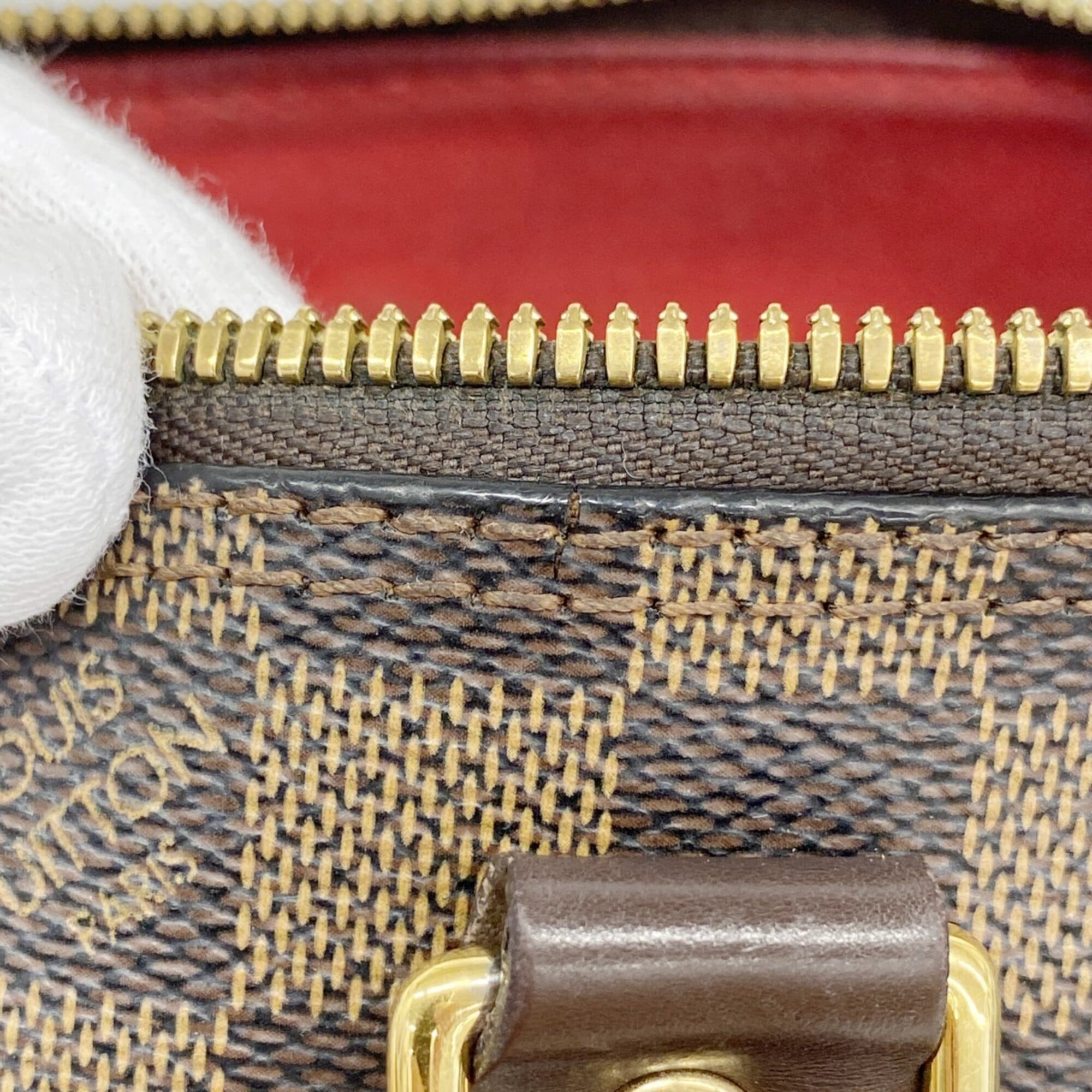 Louis Vuitton Ebene Handbag (Pre-Owned)