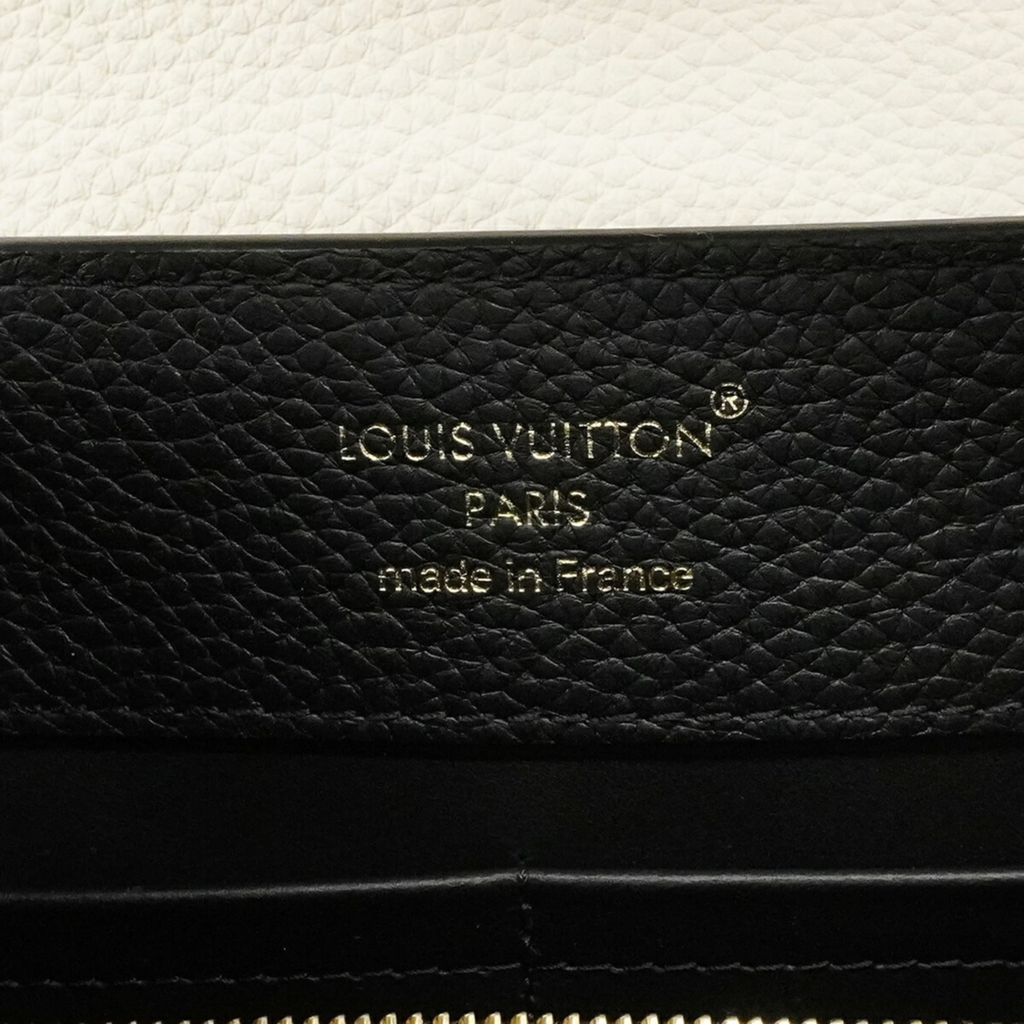 Louis Vuitton Beige Black Handbag (Pre-Owned)