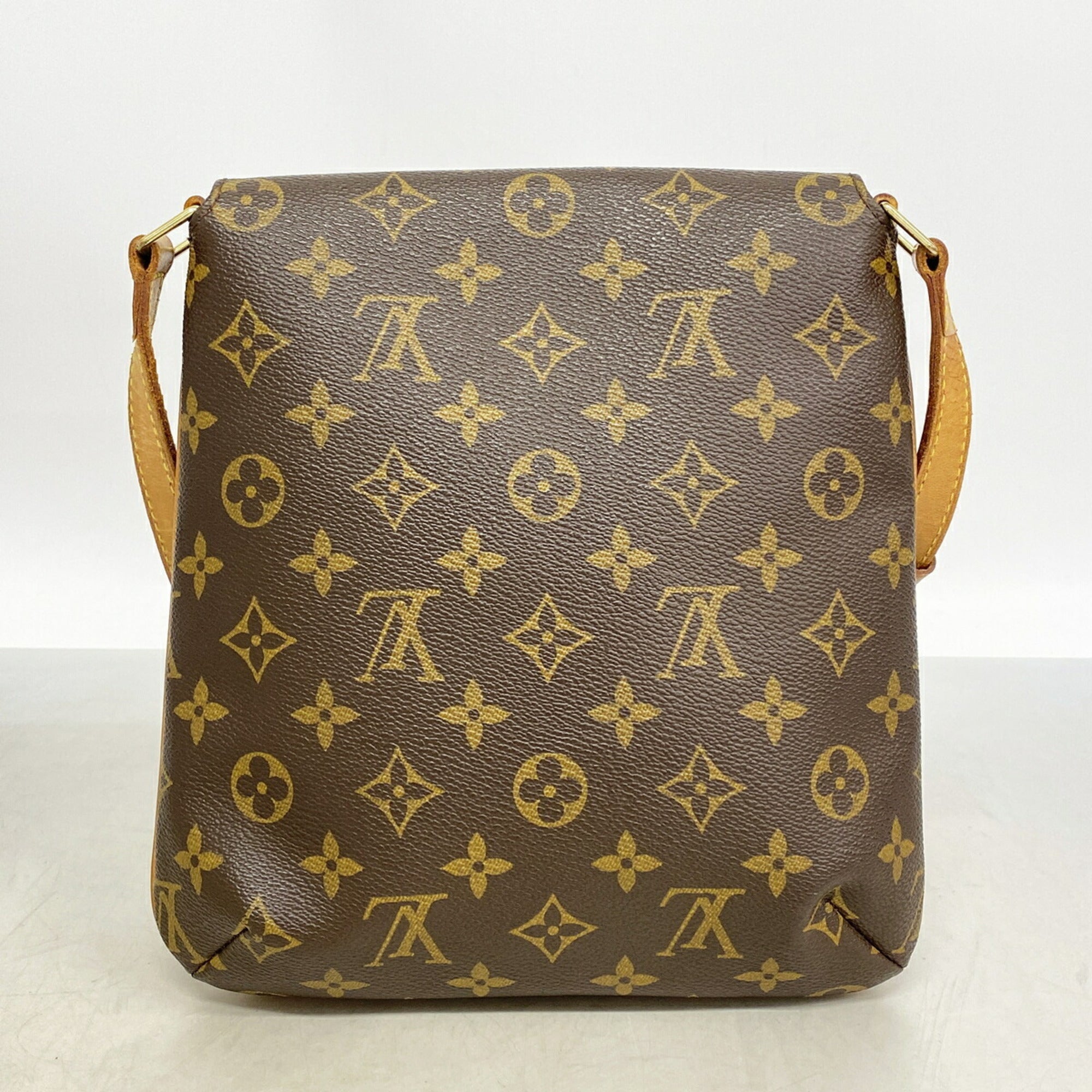 Louis Vuitton Brown Shoulder Bag (Pre-Owned)