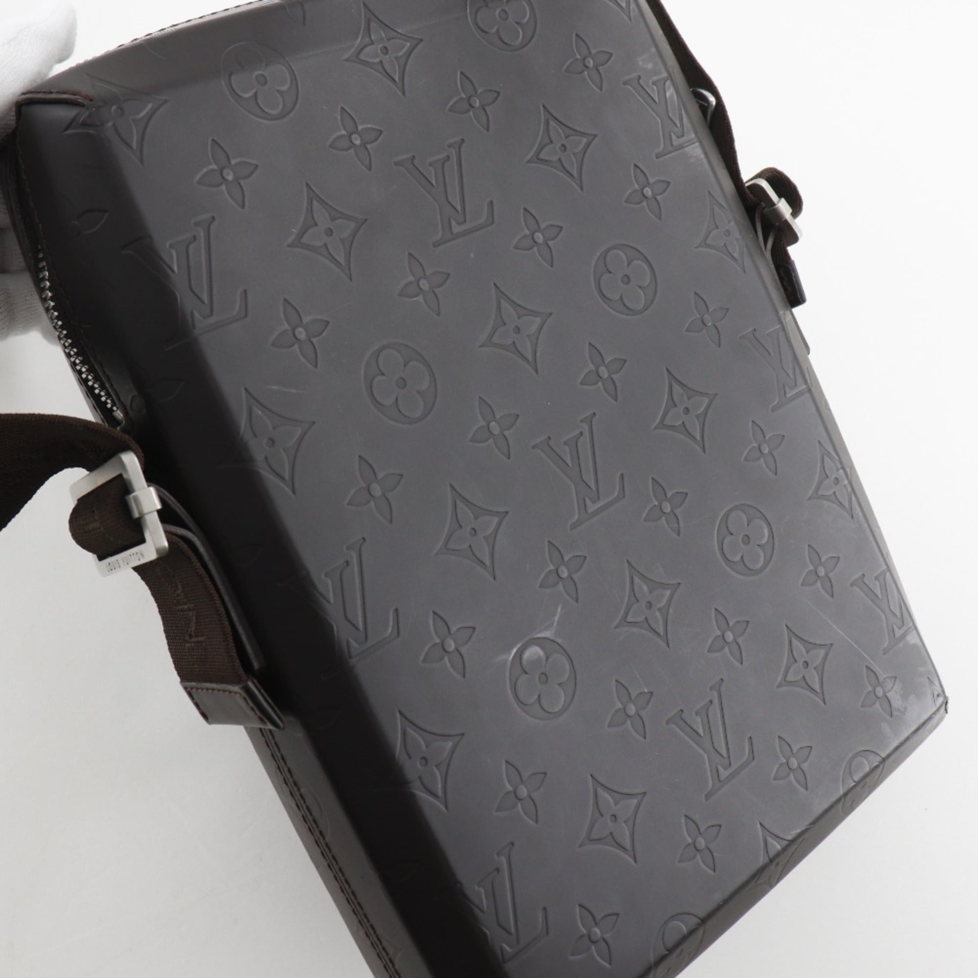 Louis Vuitton Brown Leather Shoulder Bag (Pre-Owned)