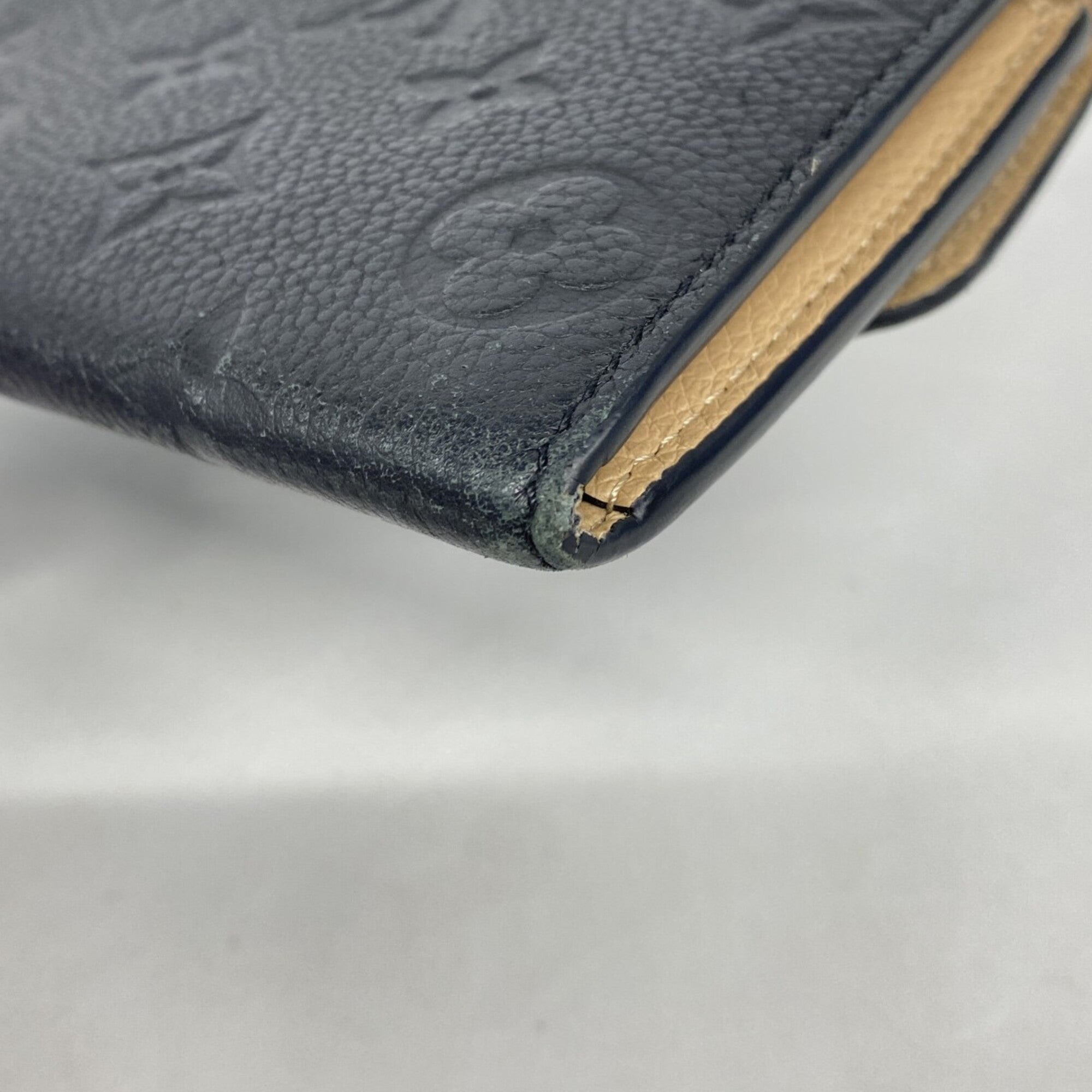 Louis Vuitton Noir Long Wallet (Bi-Fold) (Pre-Owned)