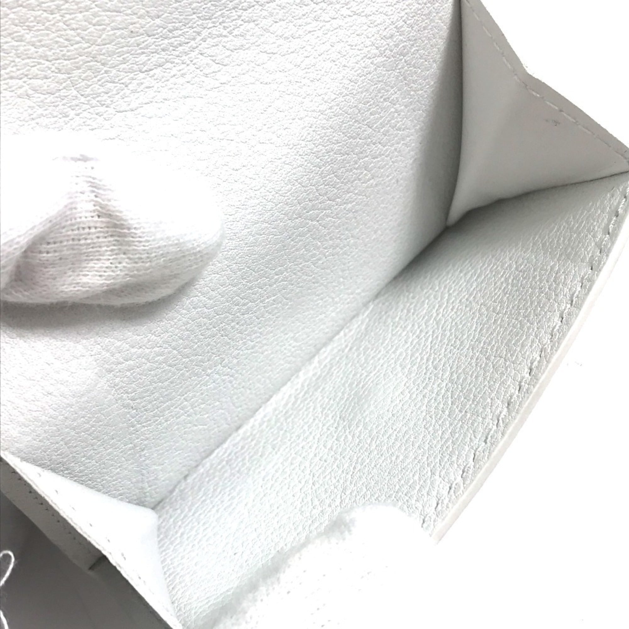 Louis Vuitton White Leather Wallet (Tri-Fold) (Pre-Owned)