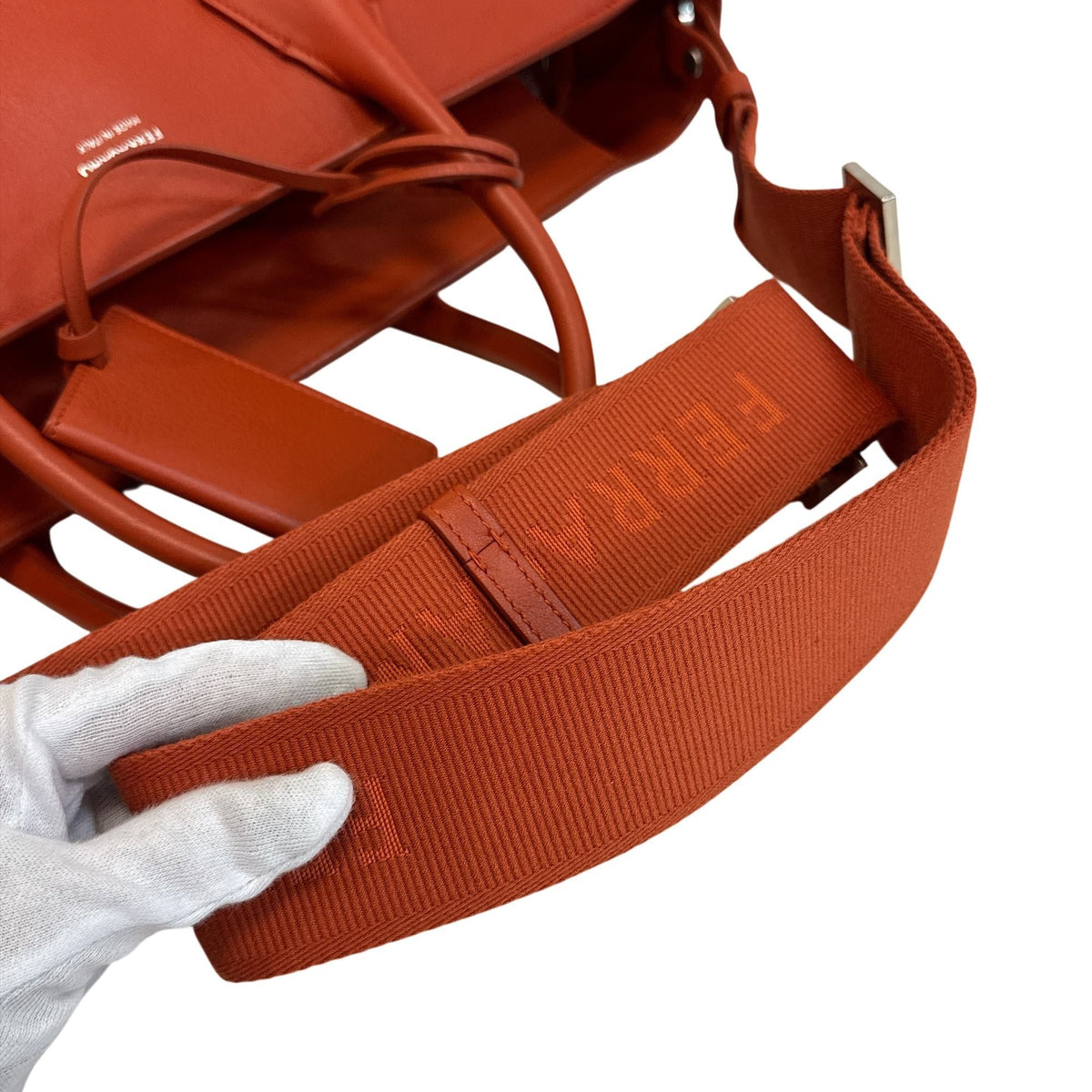 Salvatore Ferragamo Orange Leather Handbag Tote Bag (Pre-Owned)