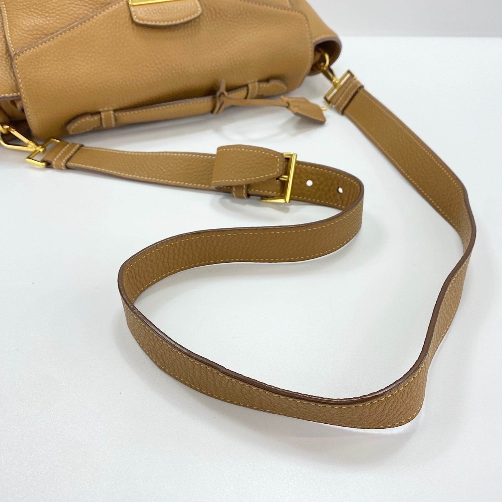Prada Brown Leather Shoulder Bag (Pre-Owned)