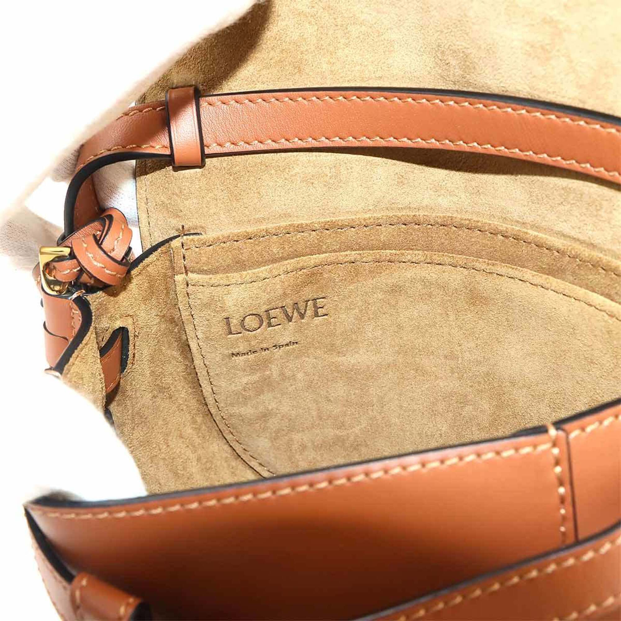 Loewe Brown Leather Handbag Shoulder Bag (Pre-Owned)