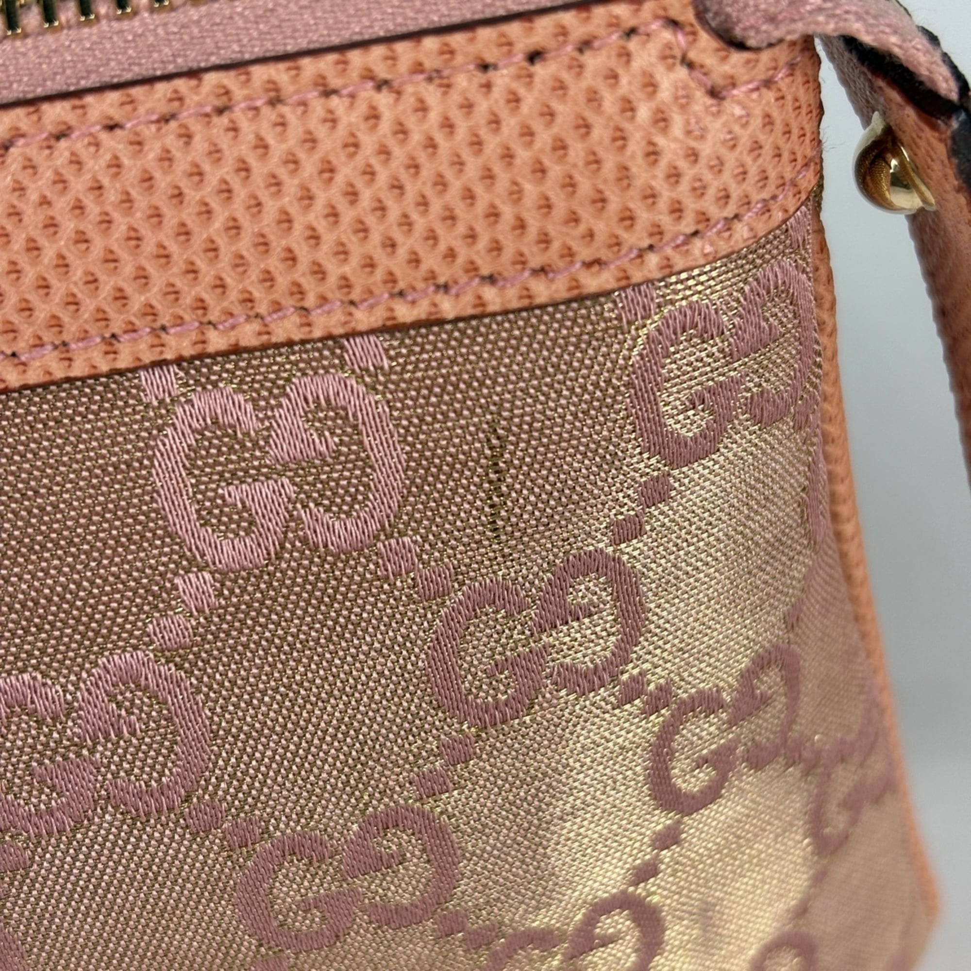 Gucci Pink Gg Canvas Leather Pouch (Pre-Owned)
