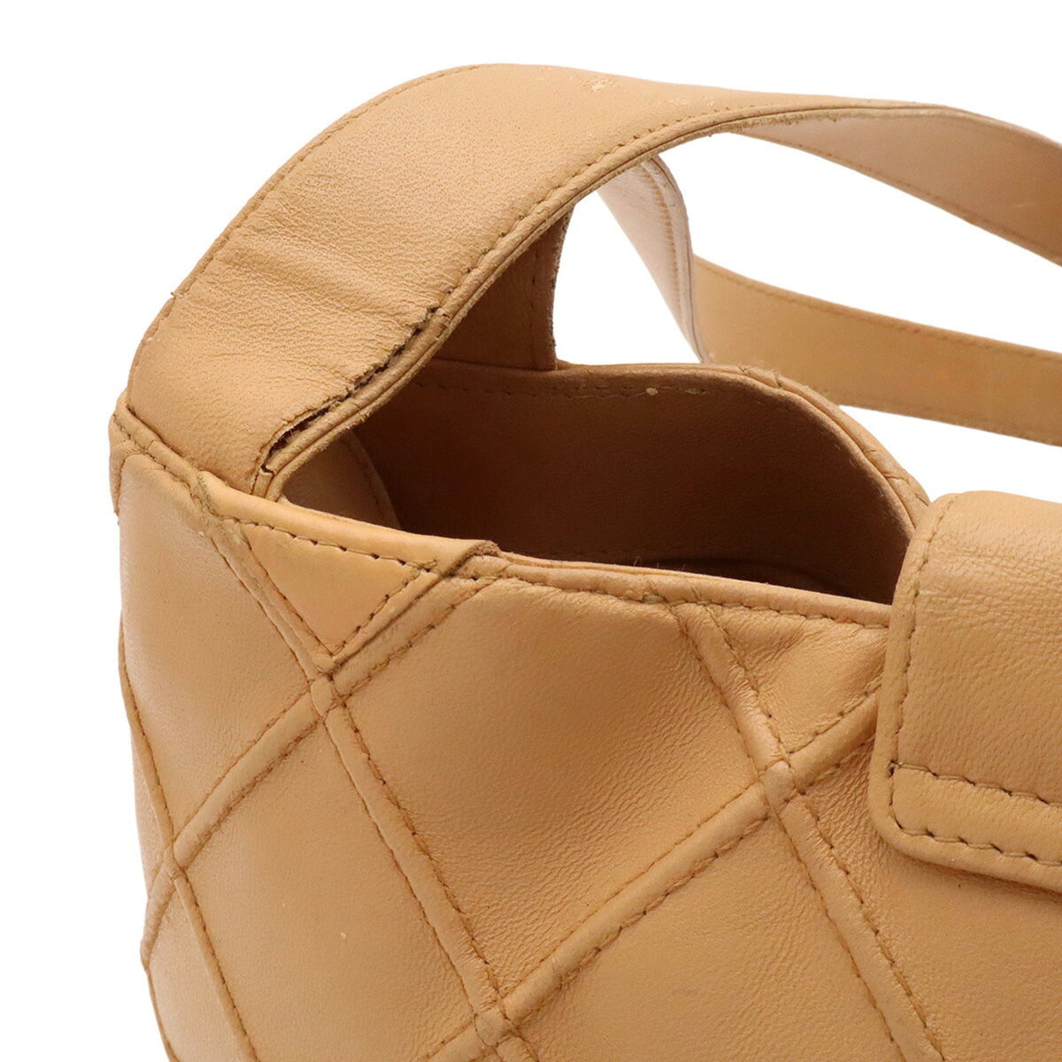 Chanel Beige Leather Handbag Pouch (Pre-Owned)