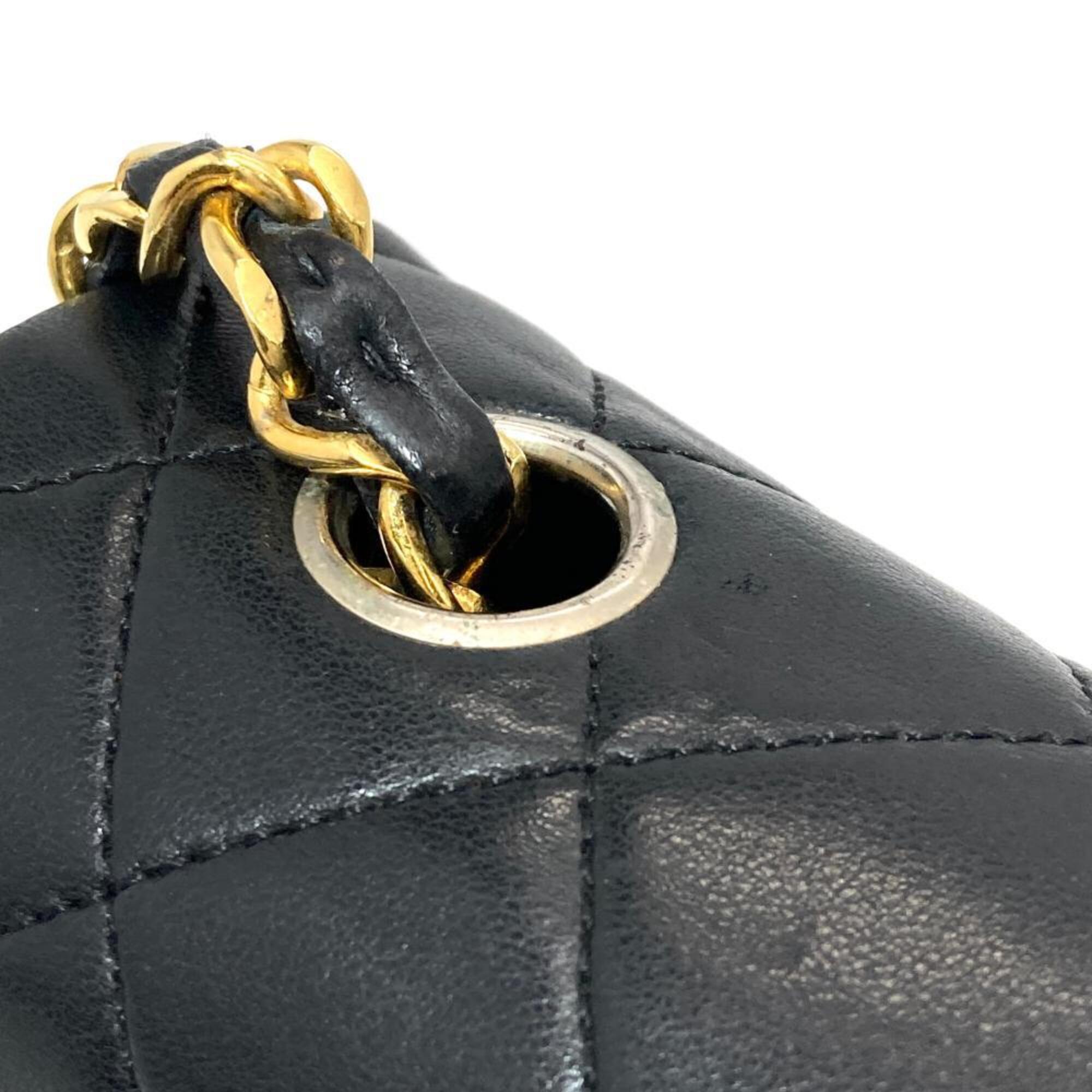 Chanel Black Shoulder Bag (Pre-Owned)