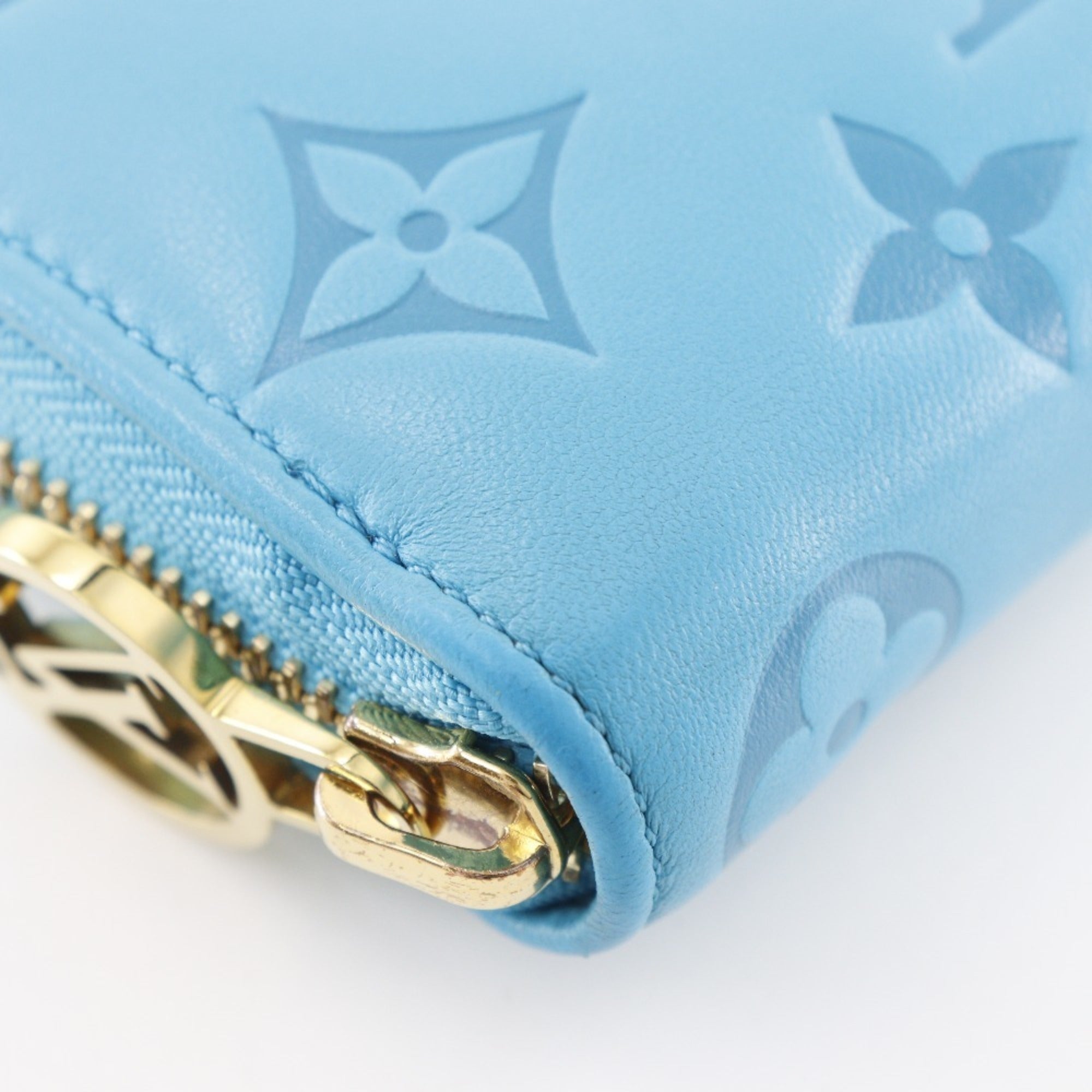 Louis Vuitton Blue Turquoise Leather Long Wallet (Bi-Fold) (Pre-Owned)